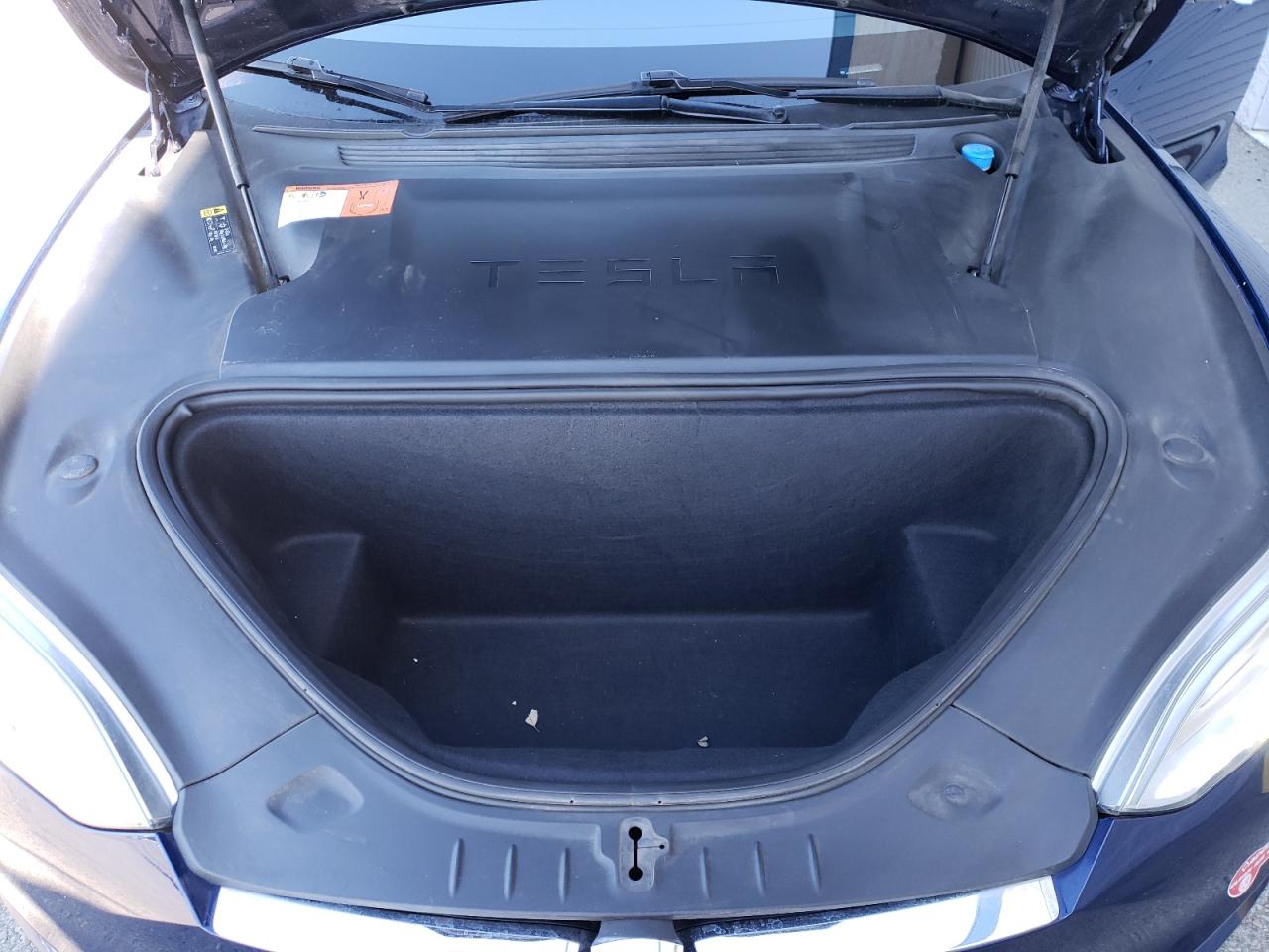 Photo 7 from auction – 2018 TESLA MODEL S with VIN 5YJSA1E43JF282810