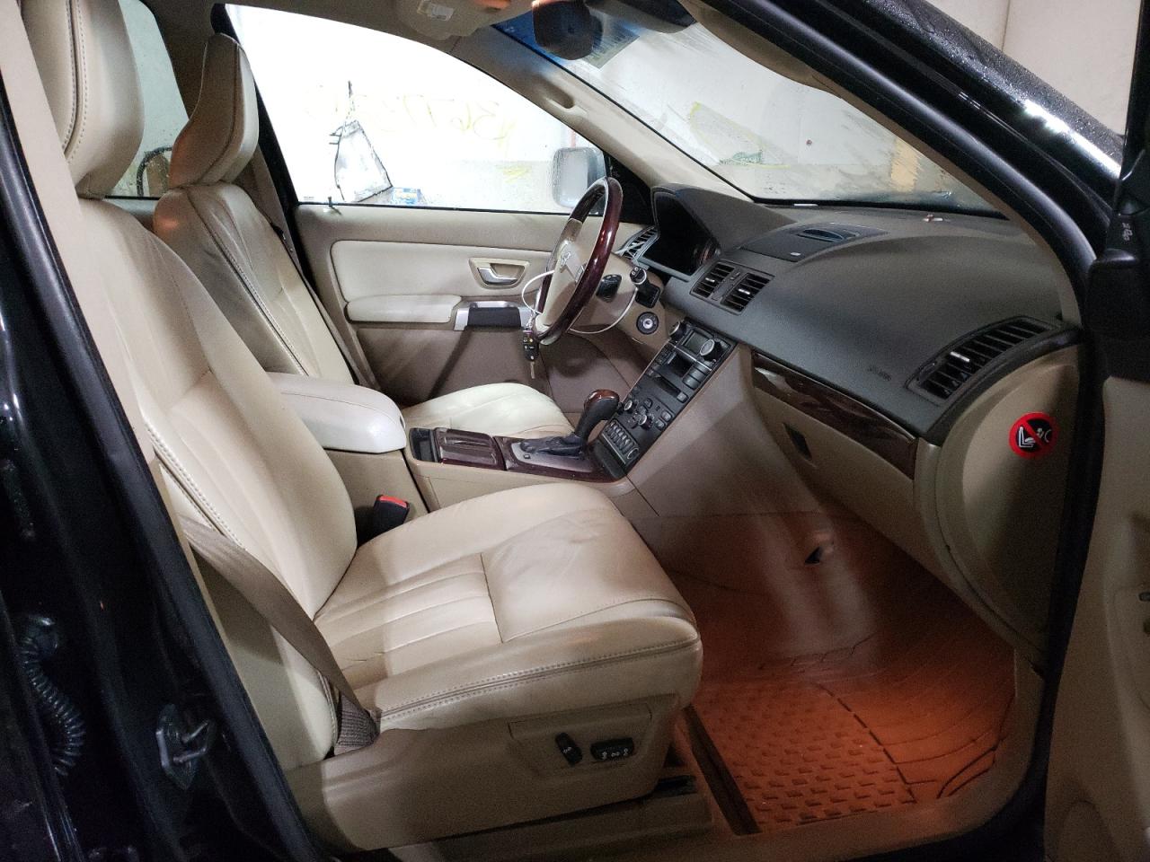 Photo 5 from auction – 2013 VOLVO XC90 3.2 with VIN YV4952CZ4D1635766