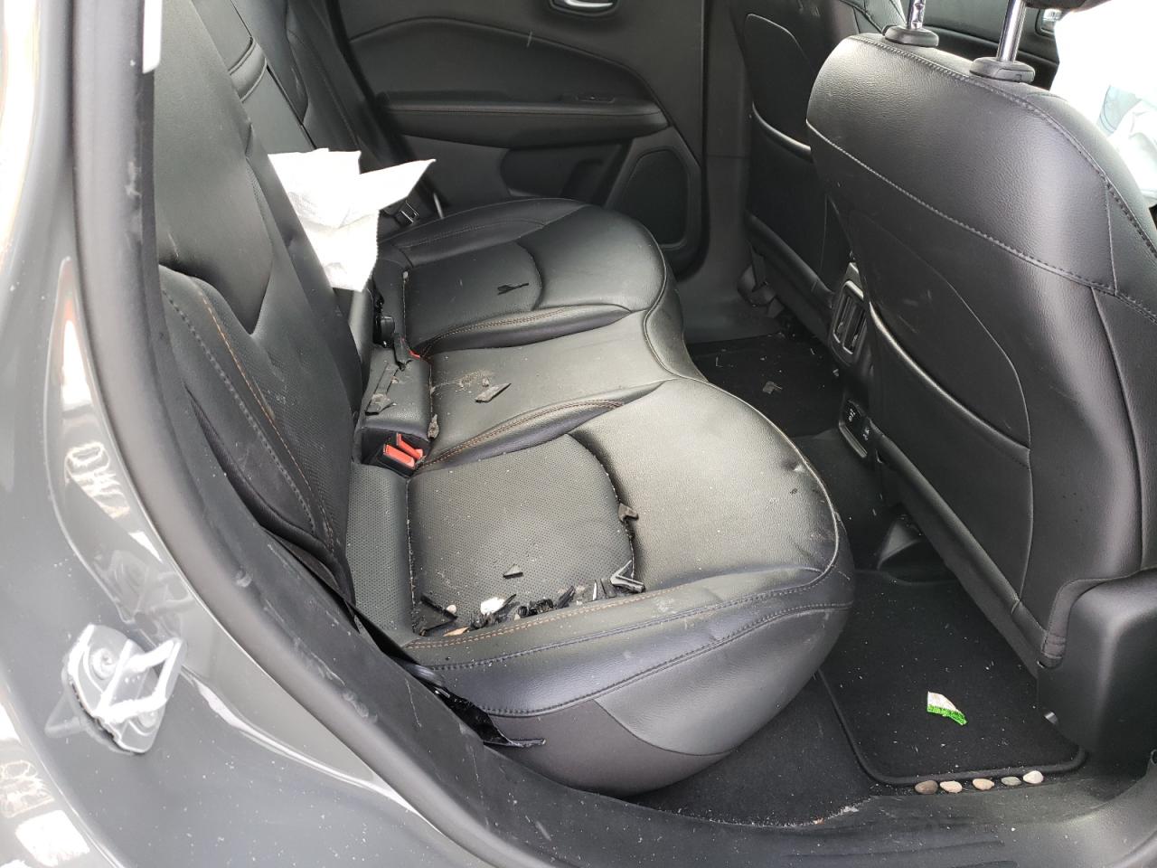 Photo 6 from auction – 2020 JEEP COMPASS LI with VIN 3C4NJDCB0LT142461