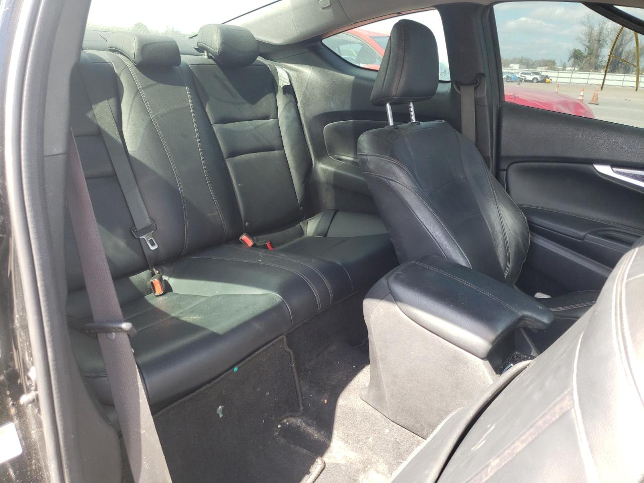 Photo 6 from auction – 2015 HONDA ACCORD EXL with VIN 1HGCT2B82FA007359