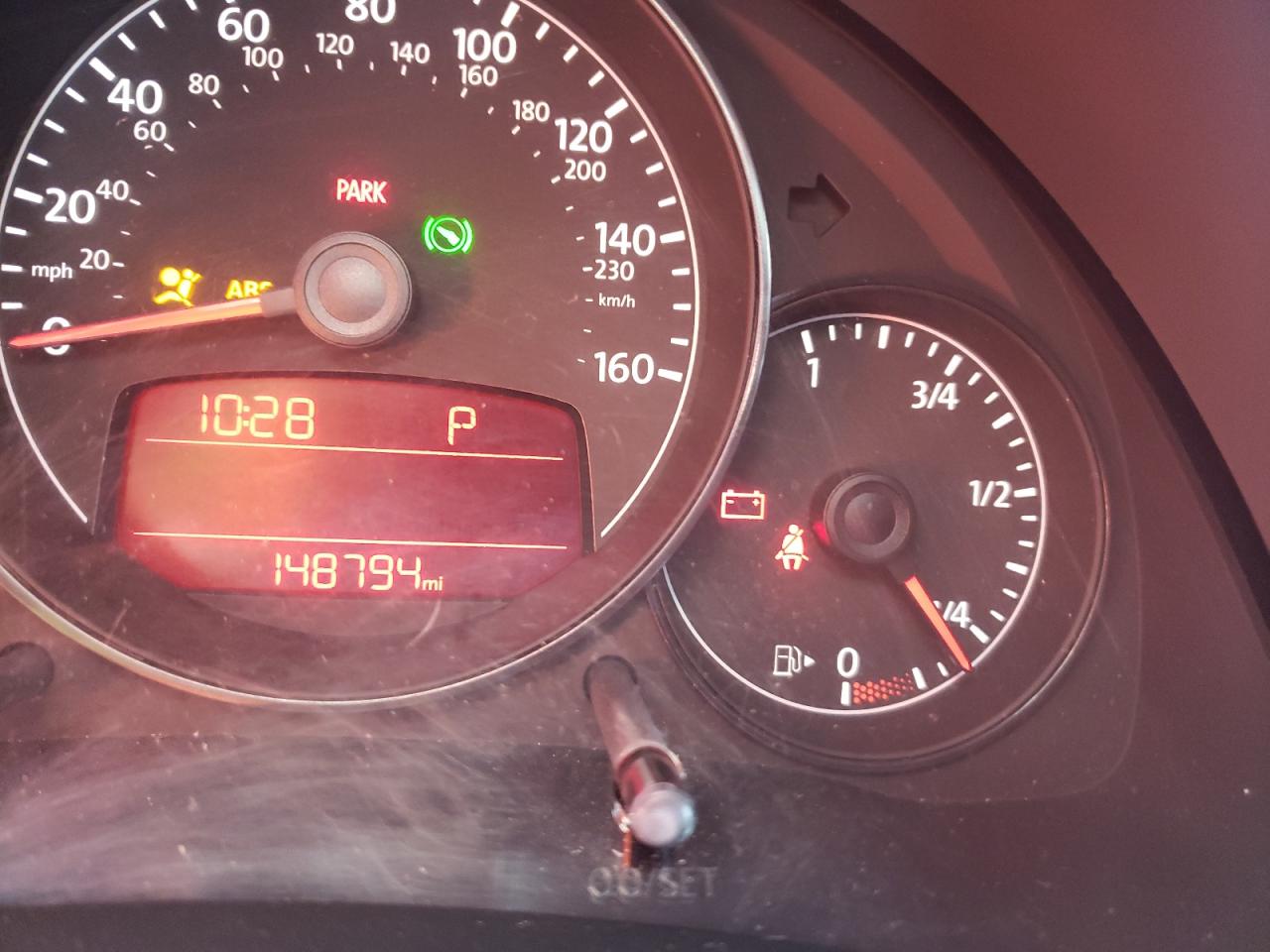 صورة رقم 8 من المزاد - 2012 VOLKSWAGEN BEETLE مع VIN 3VWJP7AT5CM615191