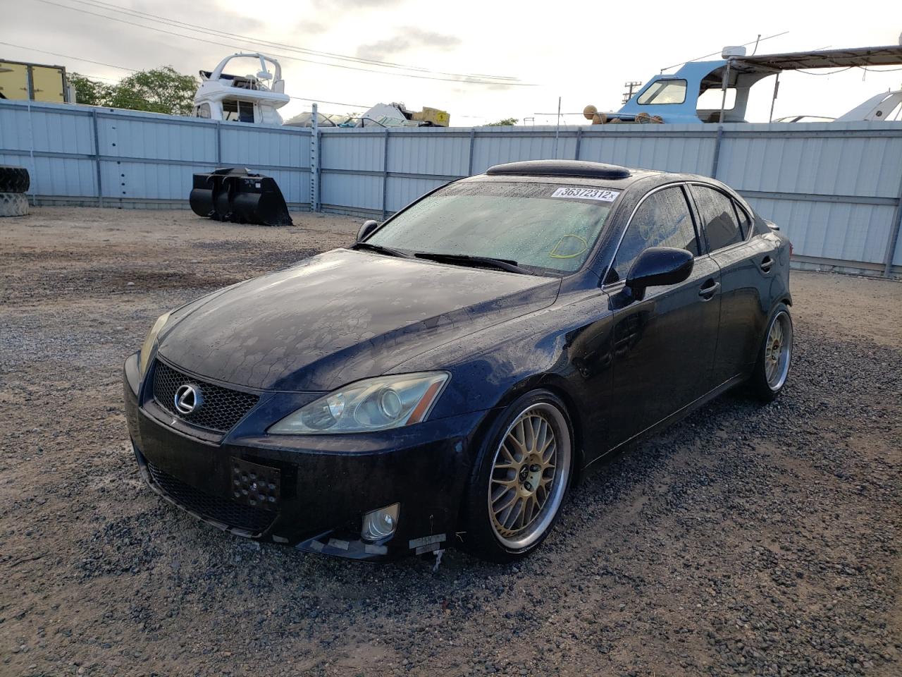 Photo 2 from auction – 2006 LEXUS IS 250 with VIN JTHBK262162005839