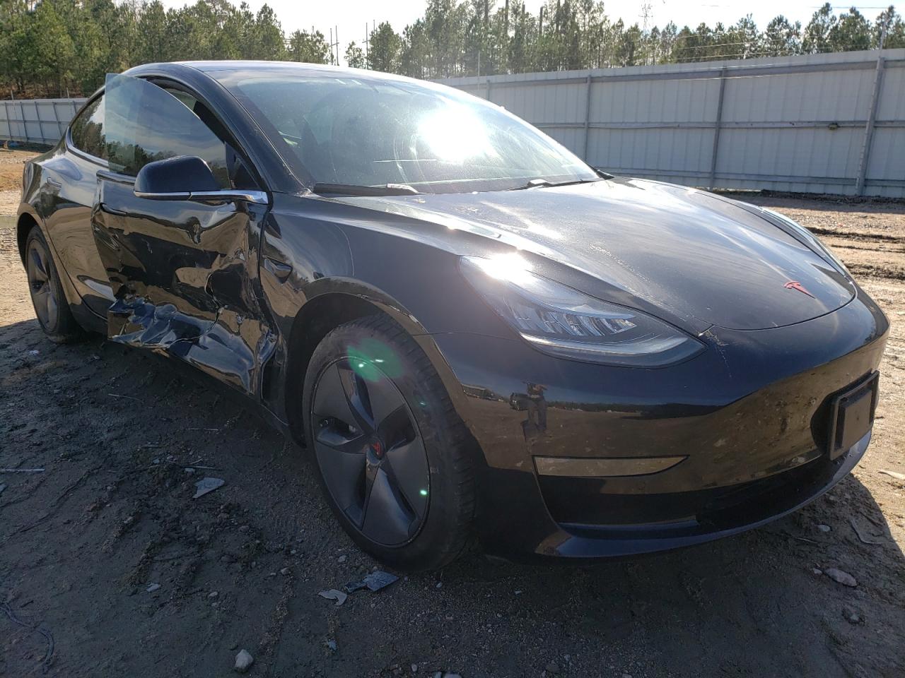 TESLA MODEL 3 2019 with VIN 5YJ3E1EB4KF193420 - Photo from auction