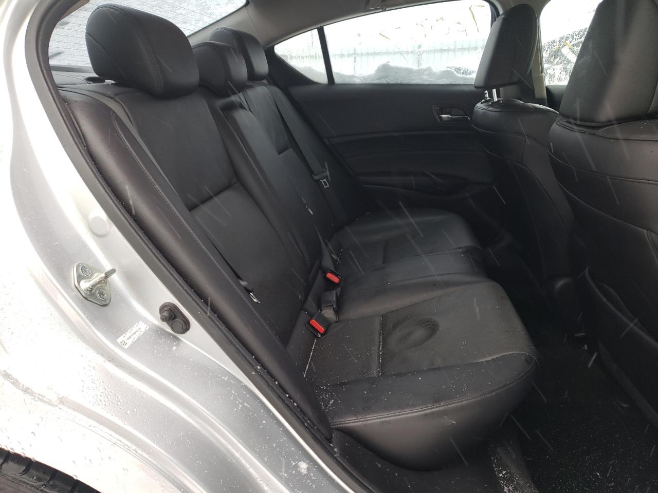 Photo 6 from auction – 2013 ACURA ILX 20 PRE with VIN 19VDE1F50DE022310