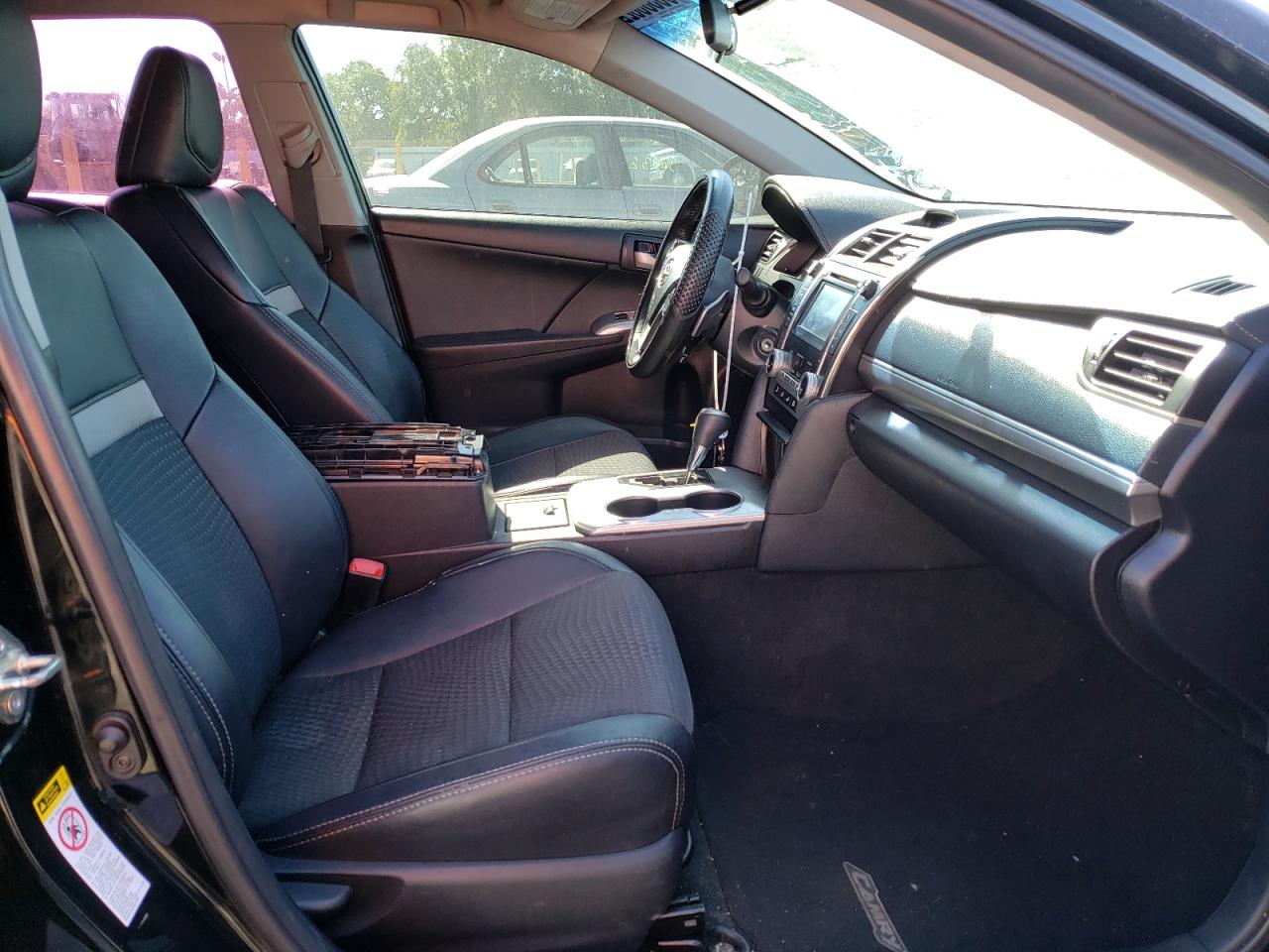 Photo 5 from auction – 2014 TOYOTA CAMRY L with VIN 4T1BF1FK3EU319460