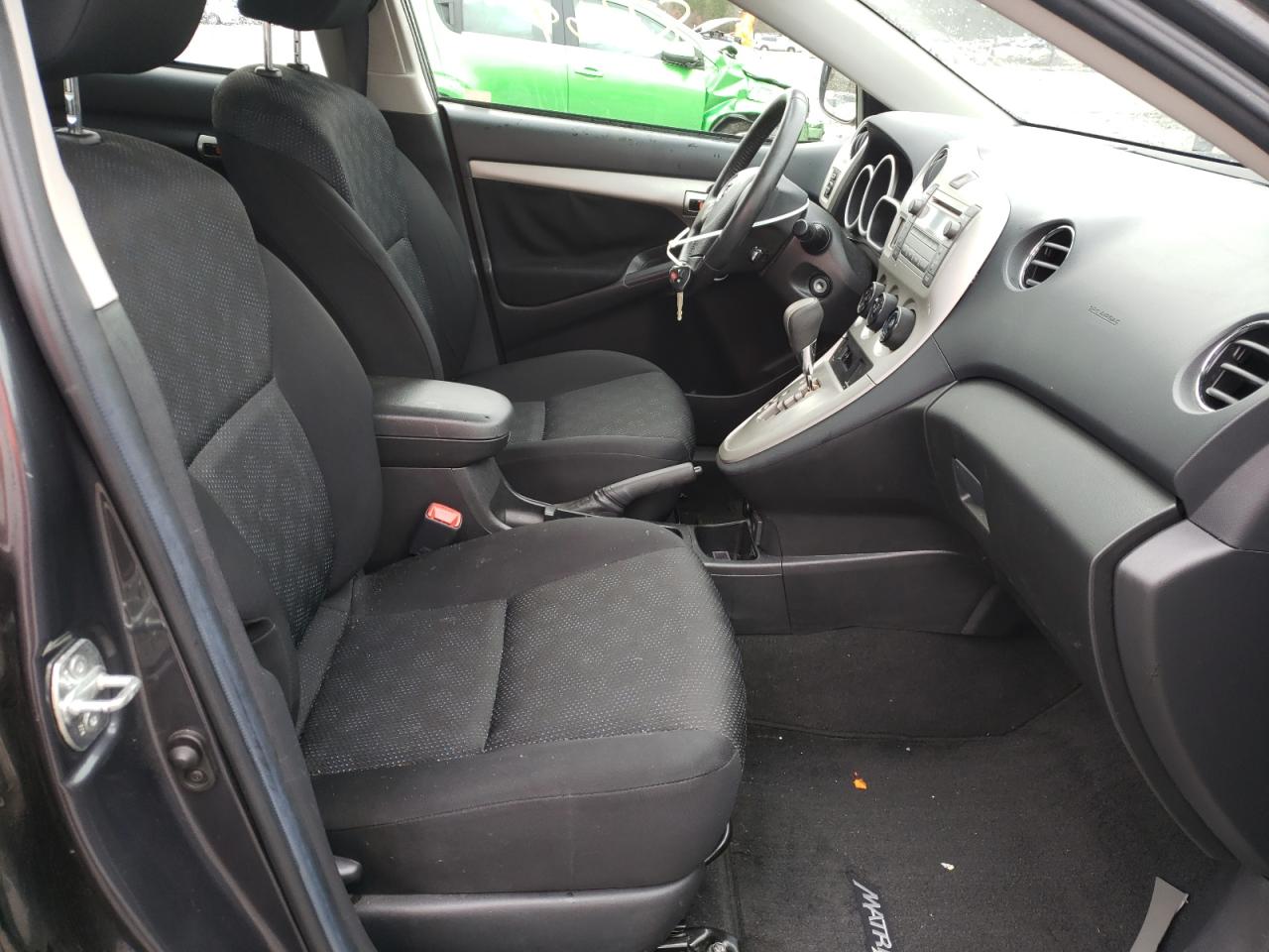 Photo 5 from auction – 2009 TOYOTA COROLLA MA with VIN 2T1KE40E09C010561