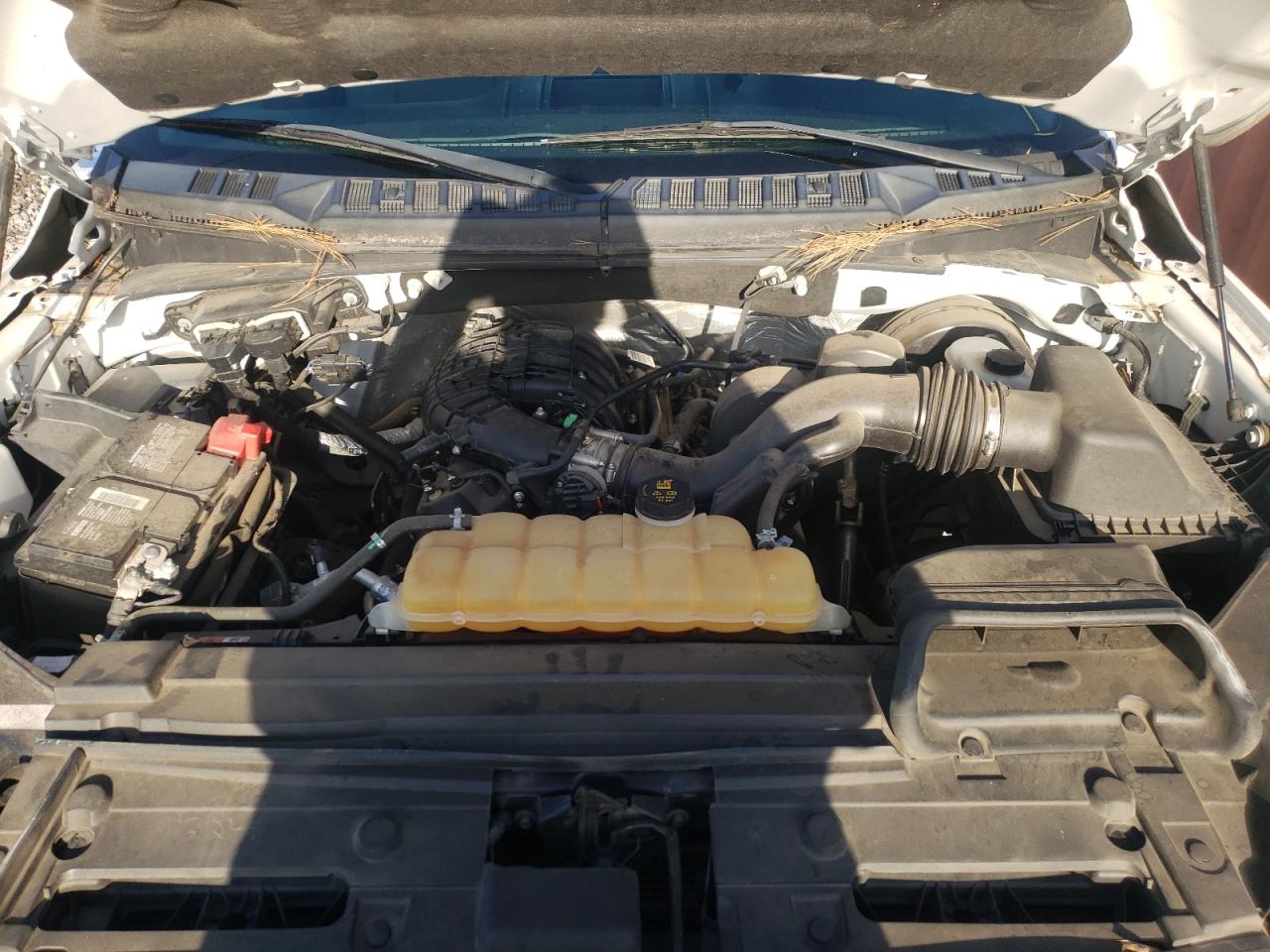 Photo 7 from auction – 2016 FORD F150 with VIN 1FTMF1C82GKD47514