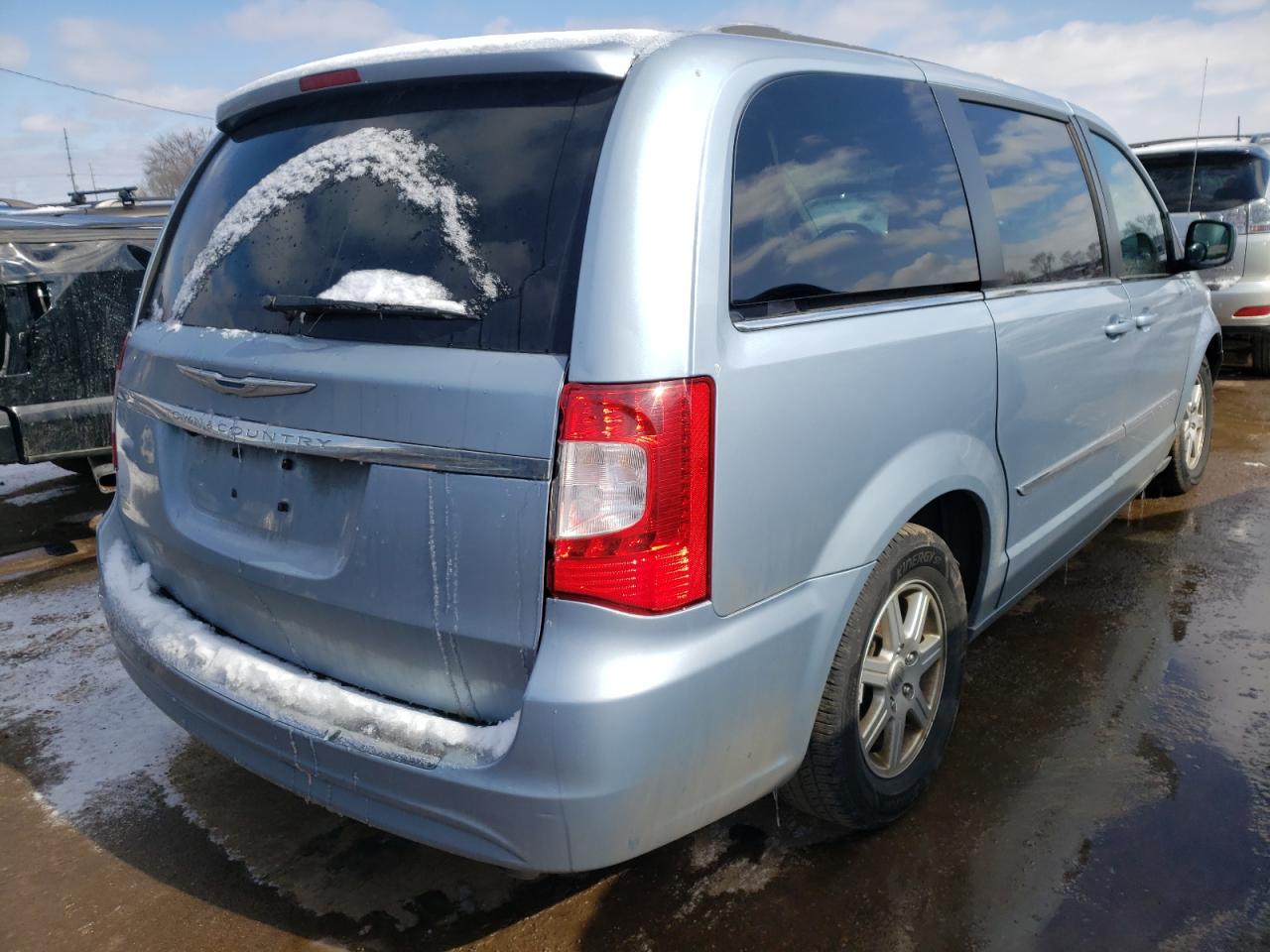 Photo 4 from auction – 2012 CHRYSLER TOWN & COU with VIN 2C4RC1BG5CR345677
