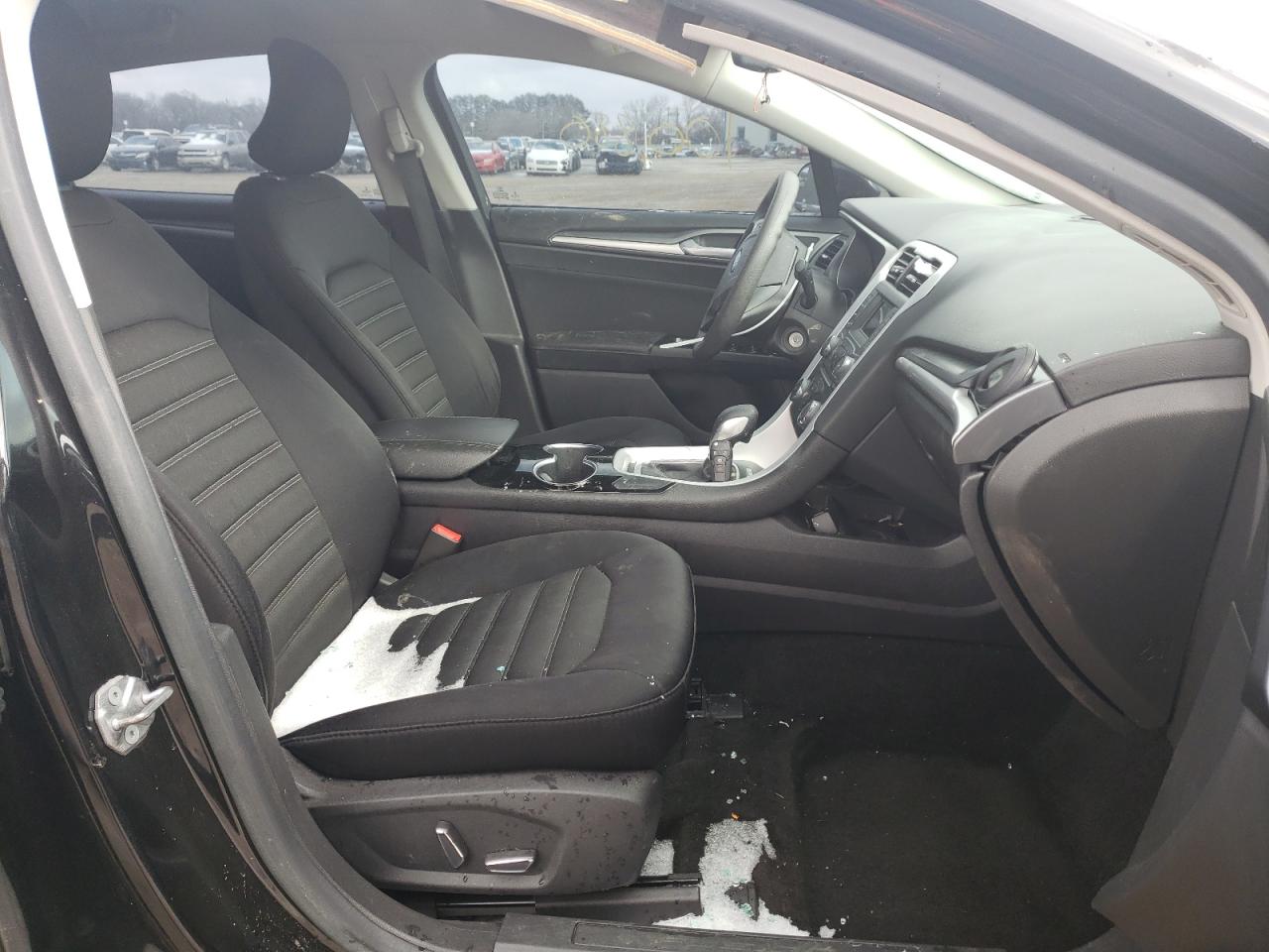 Photo 5 from auction – 2015 FORD FUSION SE with VIN 1FA6P0H78F5116202