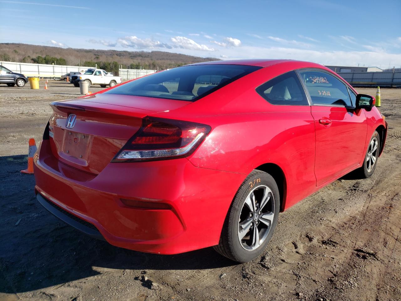 Photo 4 from auction – 2015 HONDA CIVIC EX with VIN 2HGFG3B83FH512156