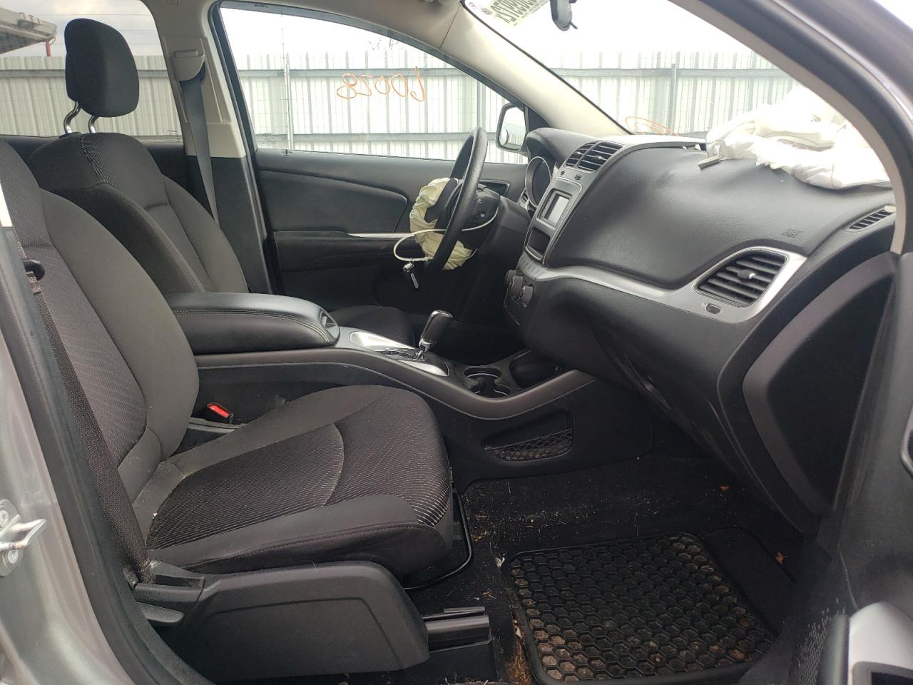 Photo 5 from auction – 2017 DODGE JOURNEY SE with VIN 3C4PDCAB3HT691656