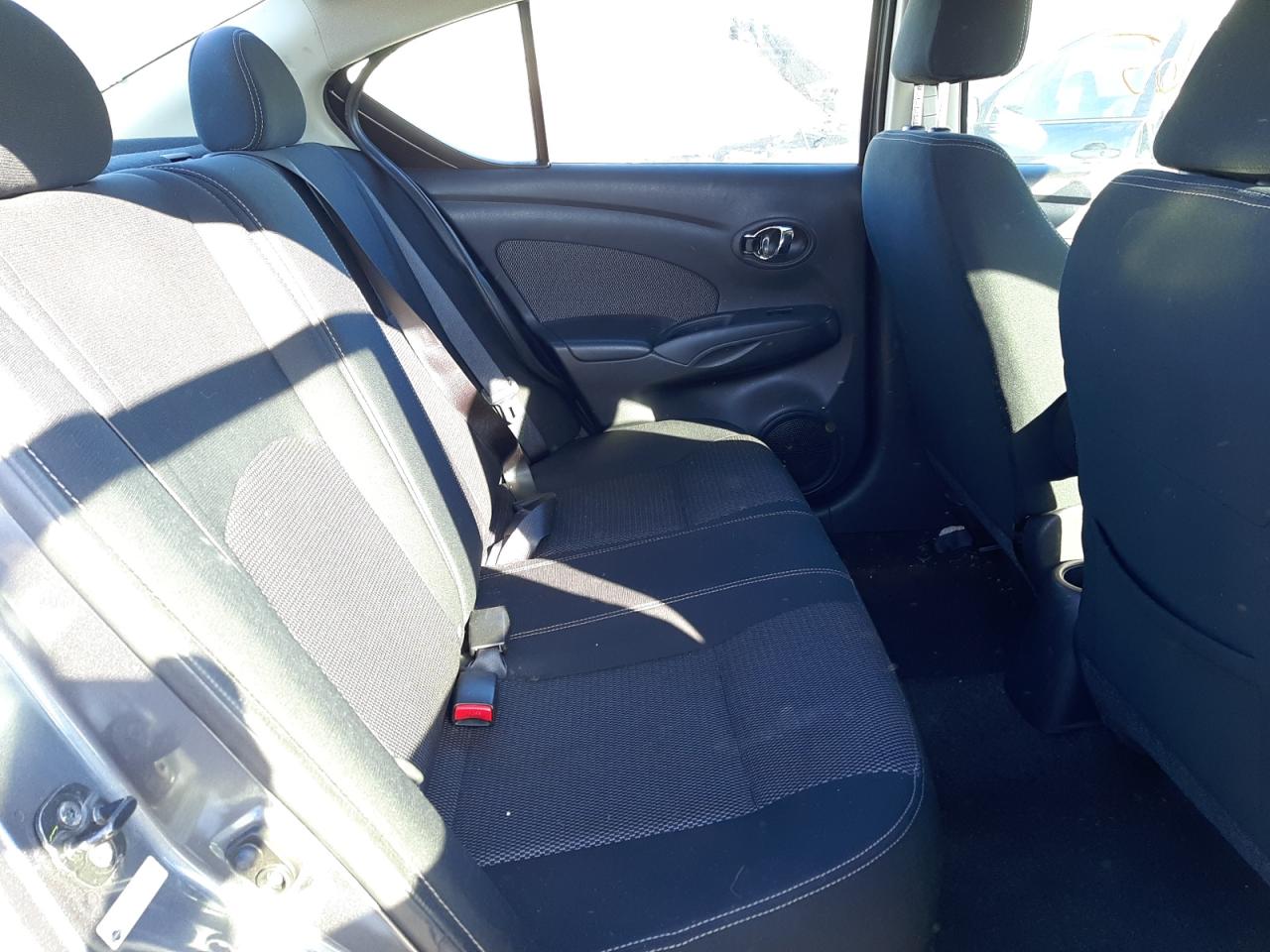 Photo 6 from auction – 2016 NISSAN VERSA S with VIN 3N1CN7AP1GL866017