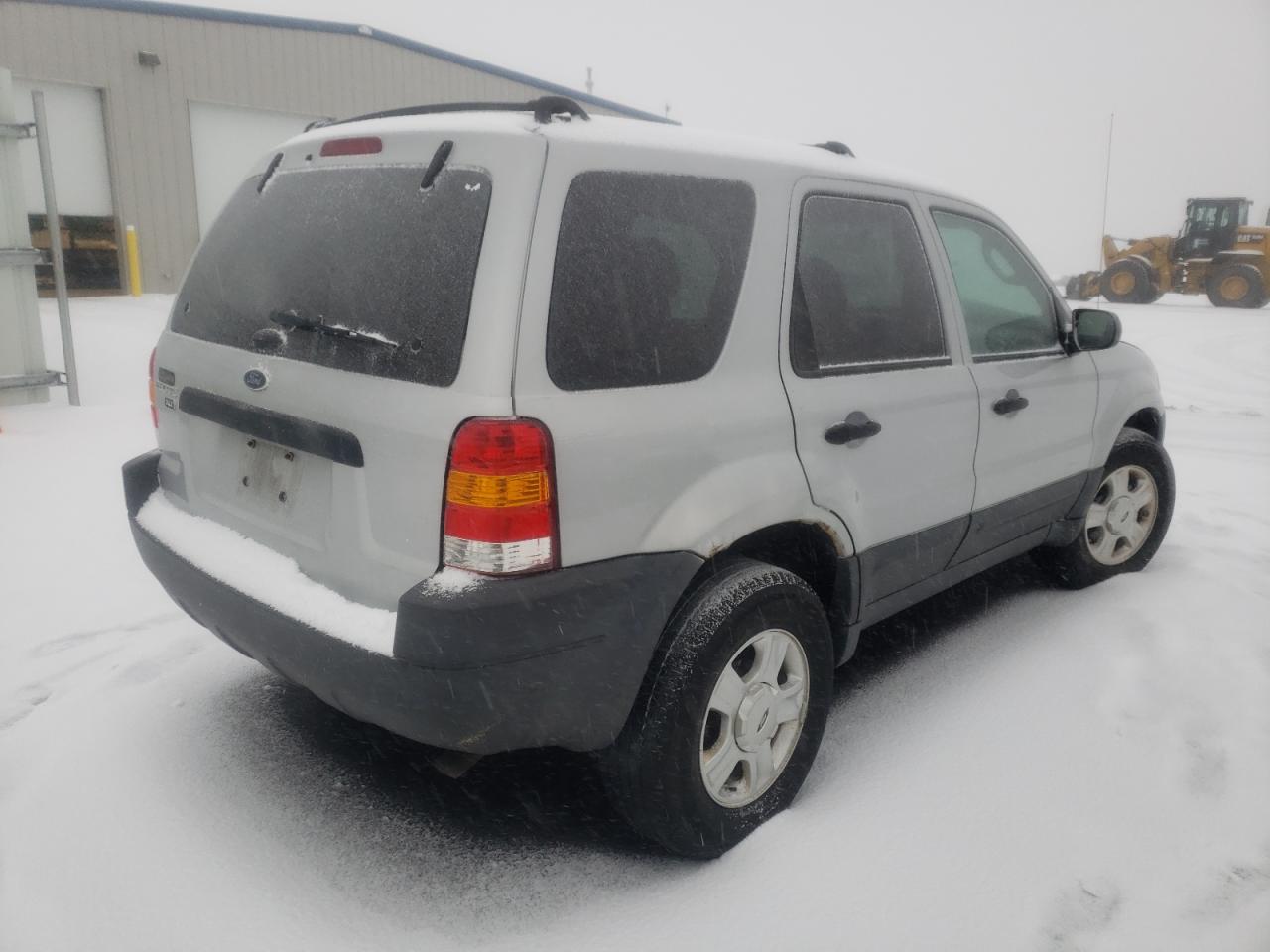 Photo 4 from auction – 2003 FORD 1110 with VIN 1FMYU93143KC90621