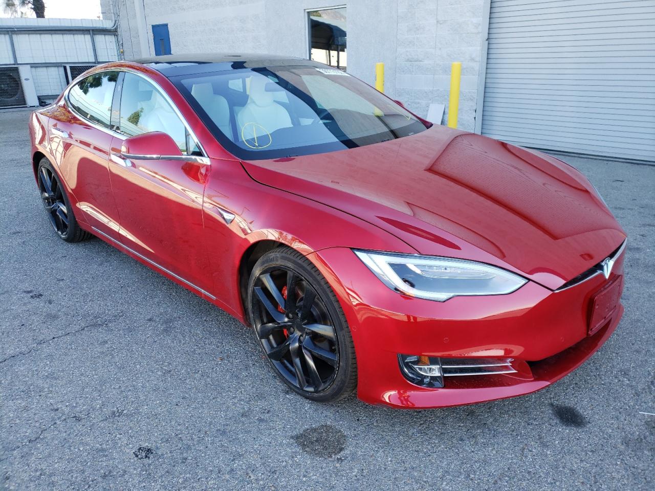 TESLA MODEL S 2018 with VIN 5YJSA1E4XJF281346 - Photo from auction