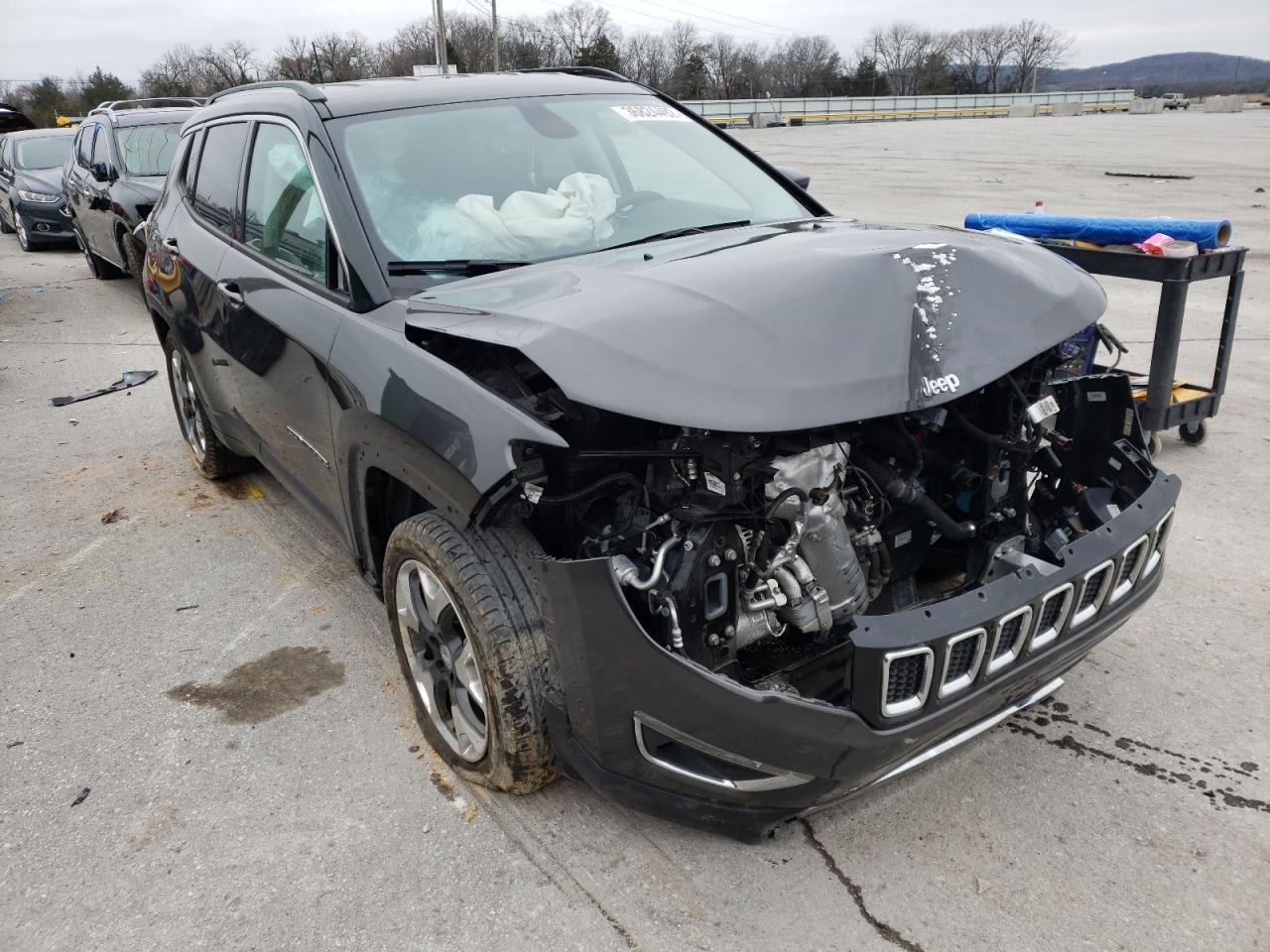JEEP COMPASS LI 2019 with VIN 3C4NJCCB6KT667694 - Photo from auction