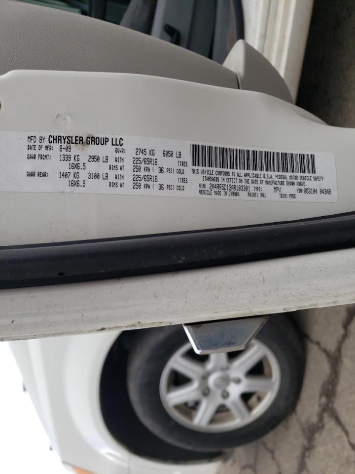 Photo 10 from auction – 2010 CHRYSLER TOWN & COU with VIN 2A4RR5D13AR103301