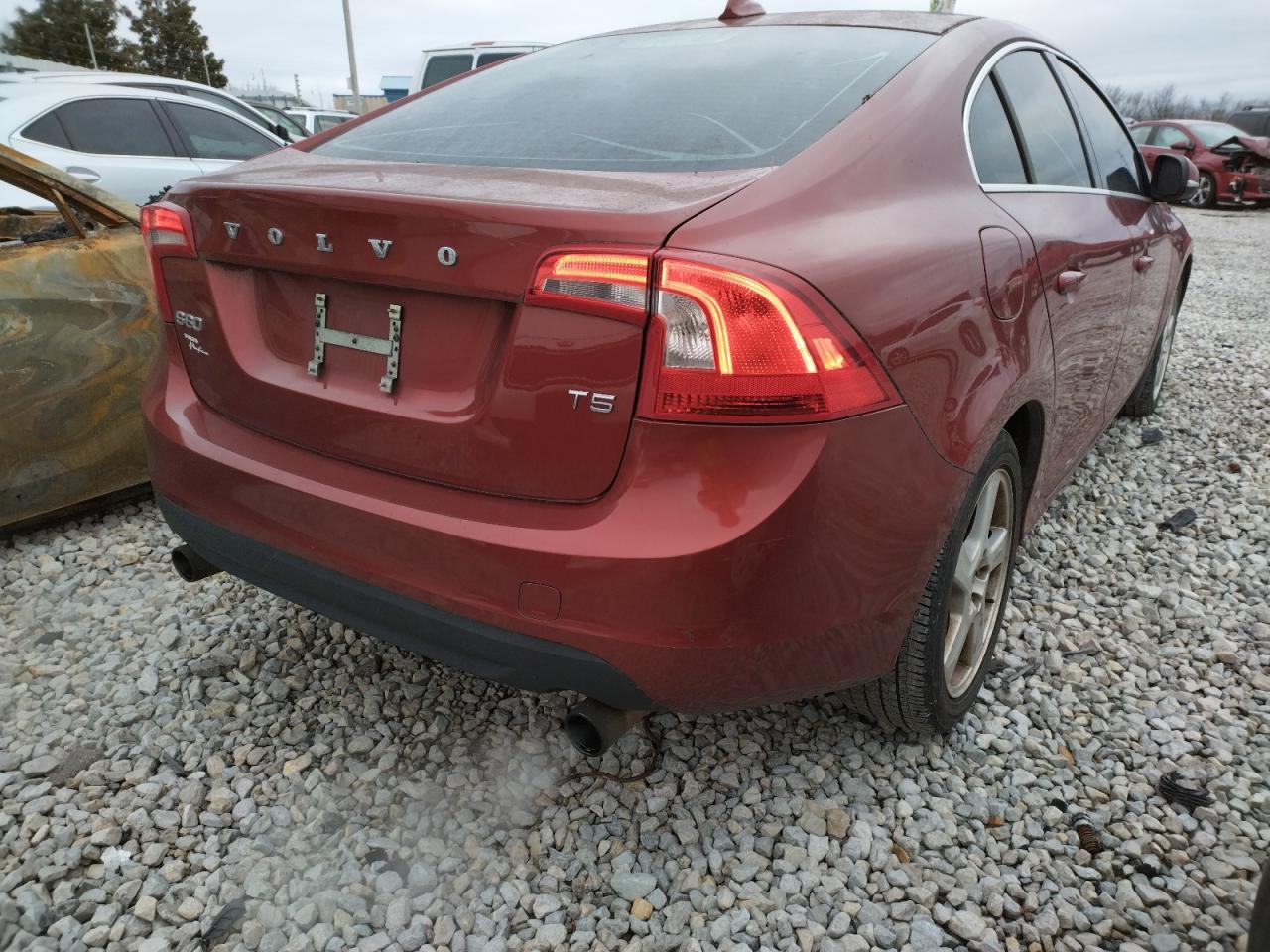 Photo 4 from auction – 2012 VOLVO S60 with VIN YV1622FS0C2119873