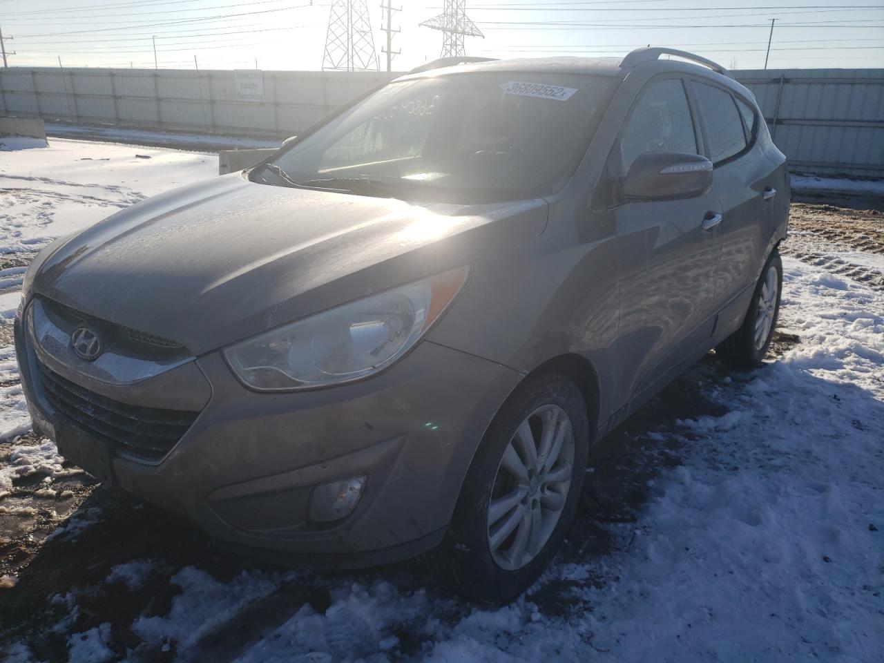 Photo 2 from auction – 2010 HYUNDAI TUCSON GLS with VIN KM8JU3AC7AU057207