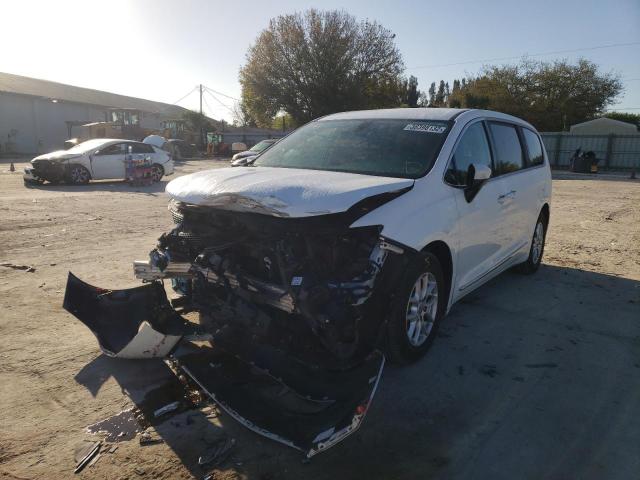 Photo 2 from auction – 2017 CHRYSLER PACIFICA T with VIN 2C4RC1DGXHR520459