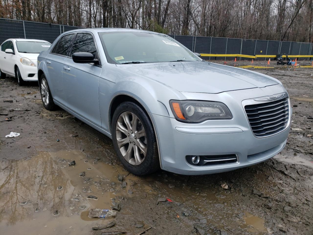 CHRYSLER 300 S 2013 with VIN 2C3CCAGG3DH590309 - Photo from auction