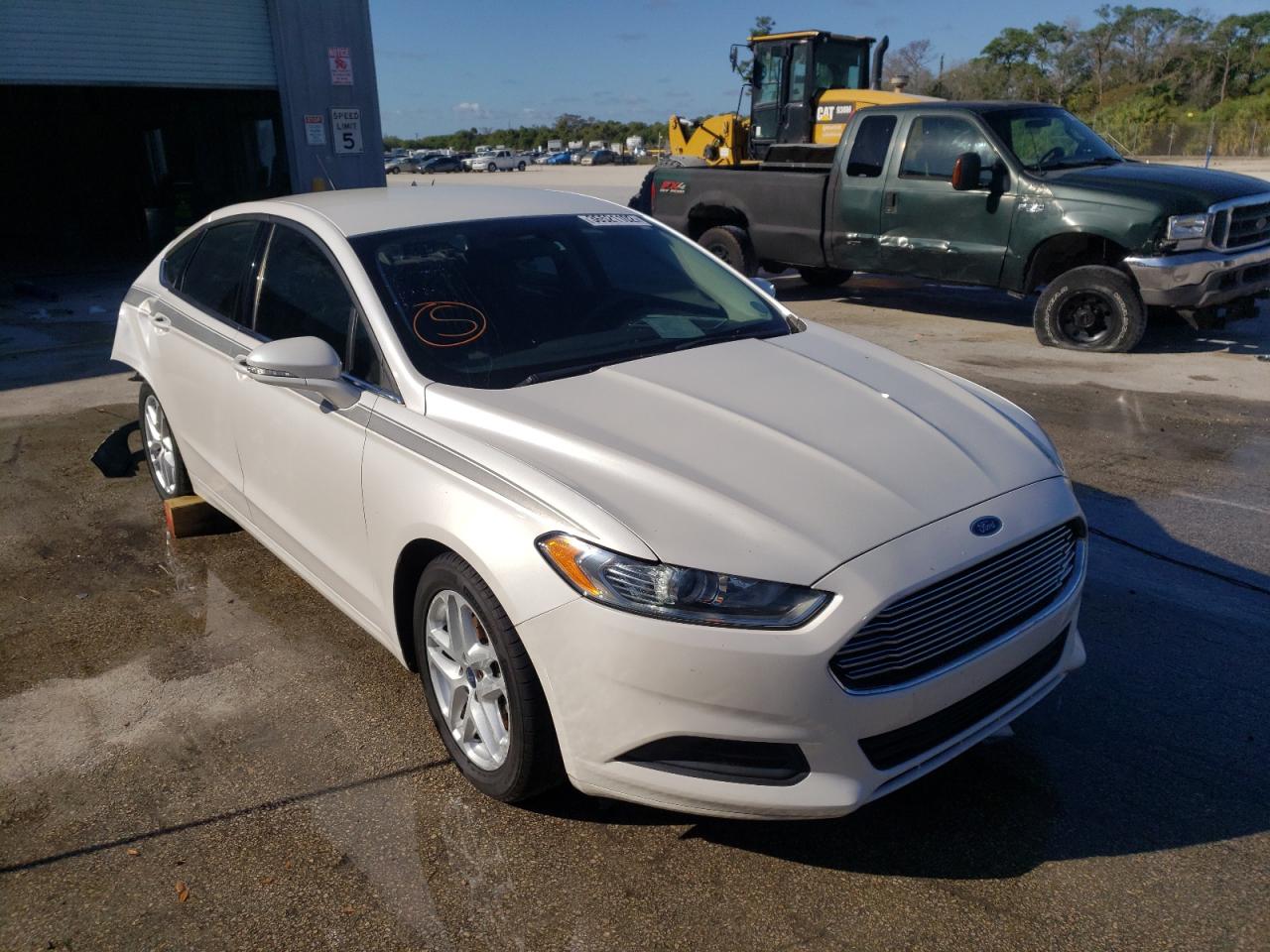 FORD FUSION SE 2014 with VIN 3FA6P0H71ER327169 - Photo from auction