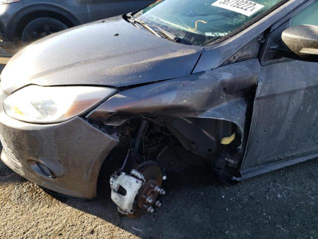 Photo 9 from auction – 2014 FORD FOCUS SE with VIN 1FADP3F23EL324739