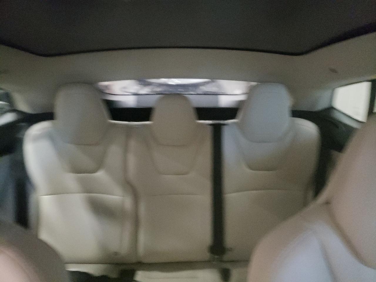 Photo 6 from auction – 2018 TESLA MODEL S with VIN 5YJSA1E20JF270516