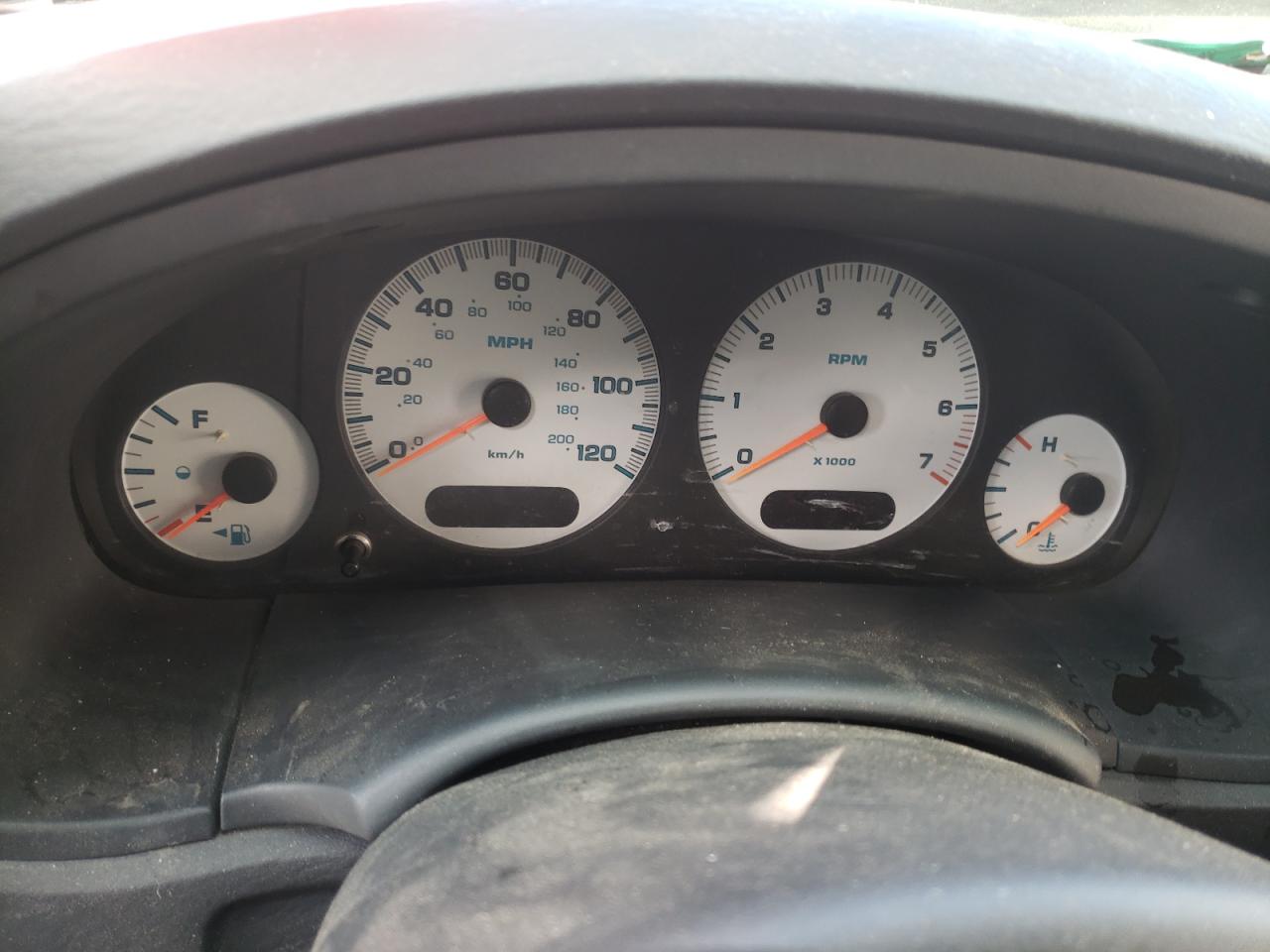 Photo 8 from auction – 2004 DODGE GRAND CARA with VIN 1D4GP24R44B507267