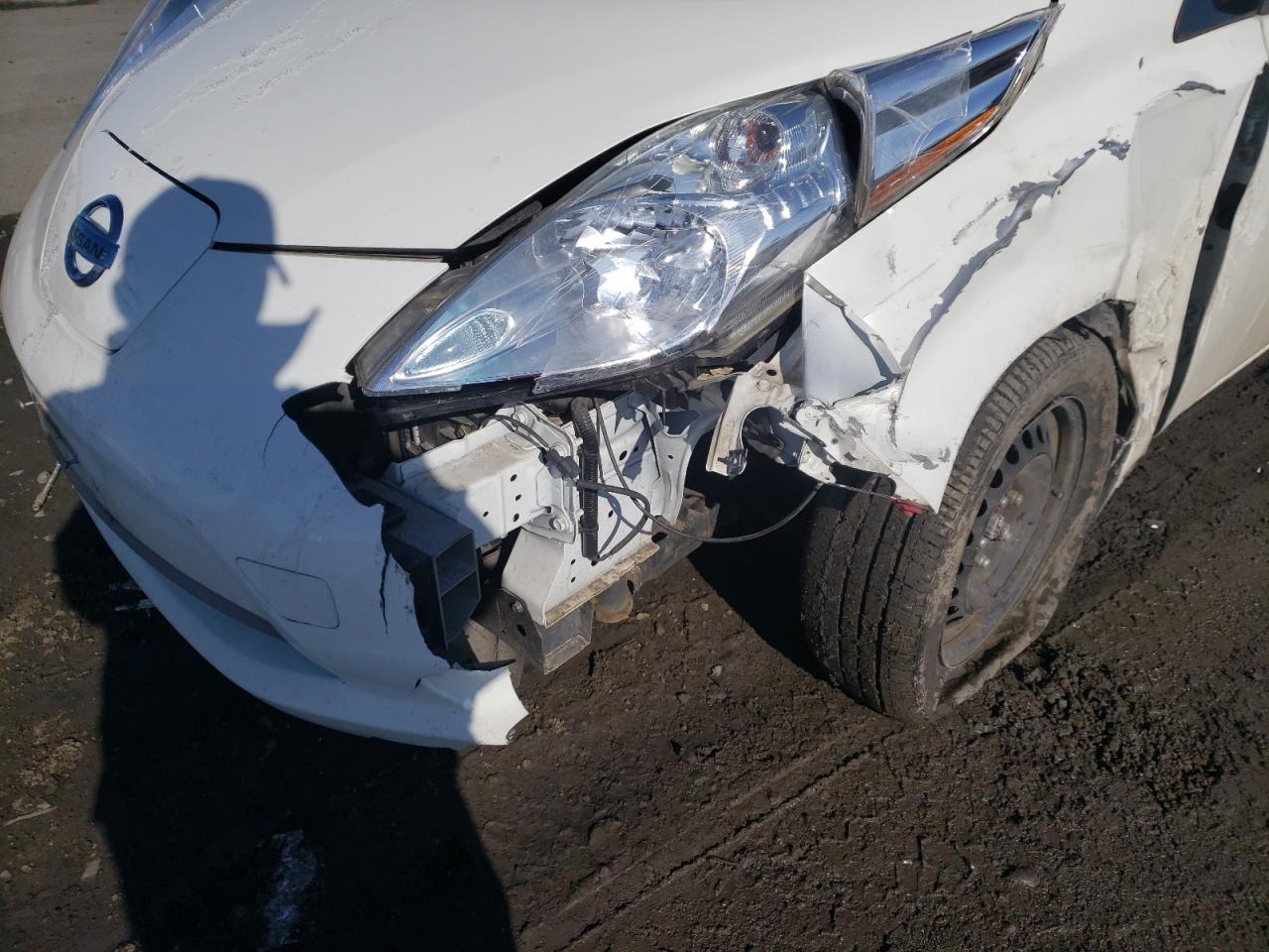 Photo 9 from auction – 2015 NISSAN LEAF S with VIN 1N4AZ0CP8FC331456