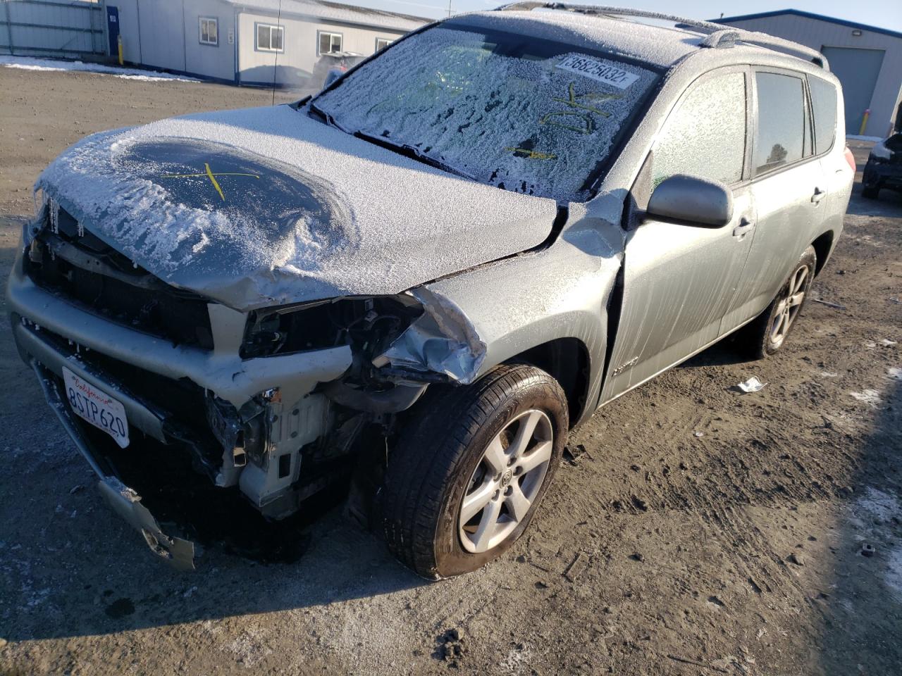 Photo 2 from auction – 2008 TOYOTA RAV4 LIMIT with VIN JTMZD31V085115901