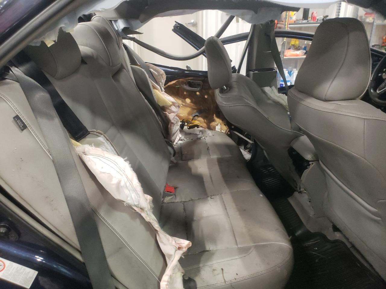 Photo 6 from auction – 2017 TOYOTA CAMRY with VIN 4T1BF1FK7HU627882