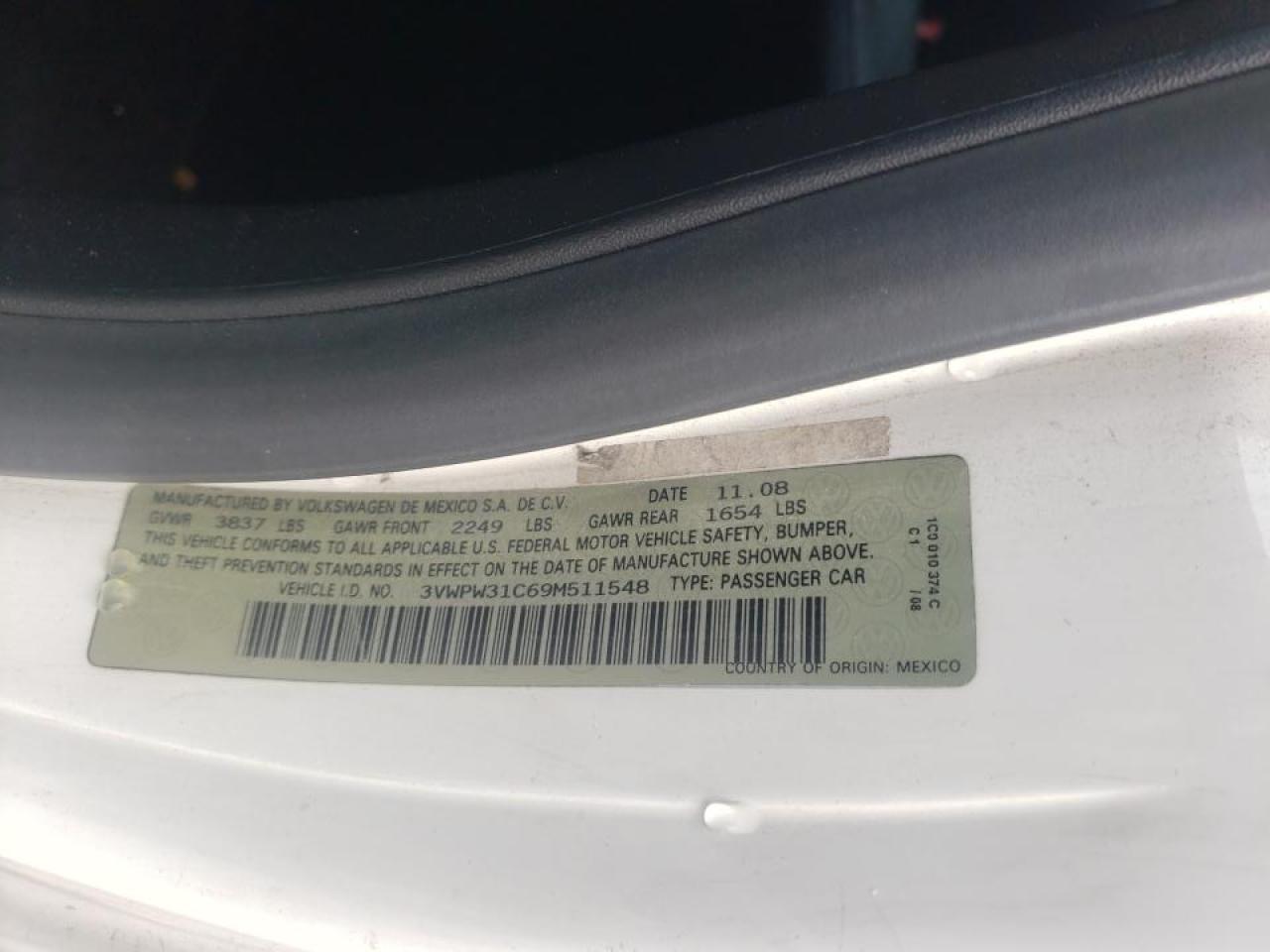 Photo 10 from auction – 2009 VOLKSWAGEN NEW BEETLE with VIN 3VWPW31C69M511548