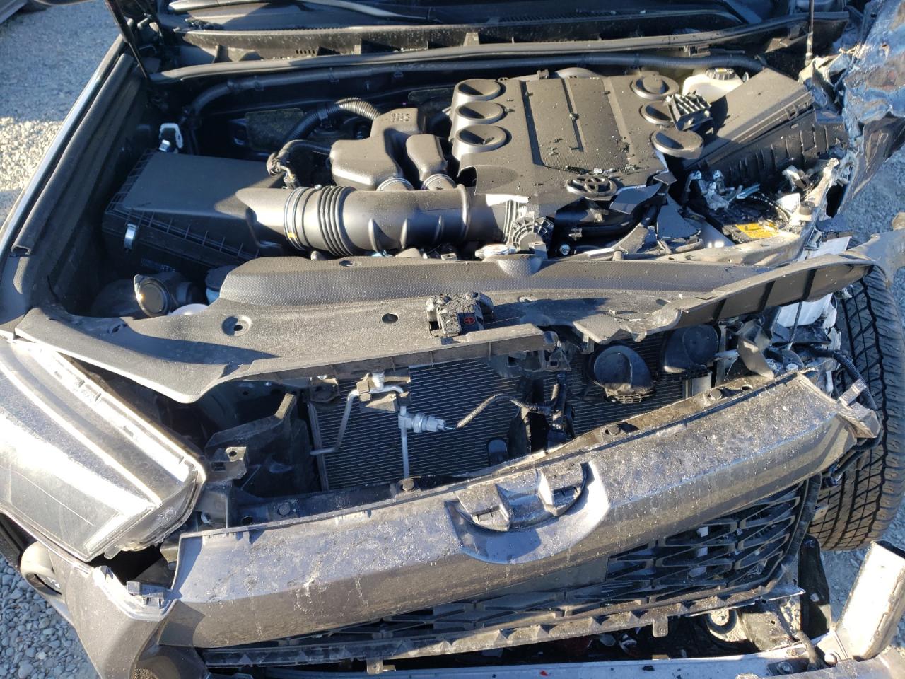 Photo 7 from auction – 2022 TOYOTA 4RUNNER SR with VIN JTENU5JR2N5994239