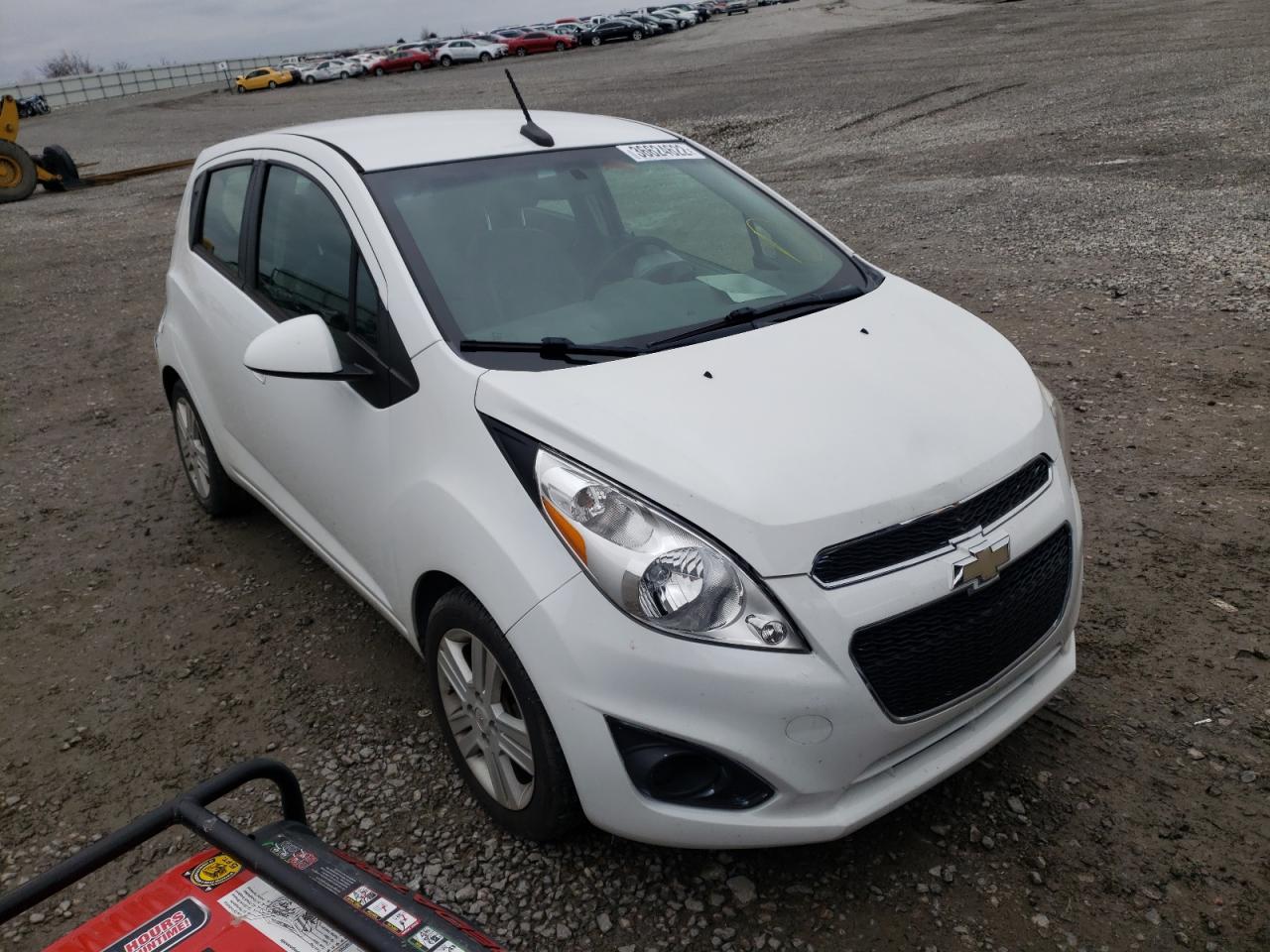 CHEVROLET SPARK 1LT 2014 with VIN KL8CD6S91EC563086 - Photo from auction
