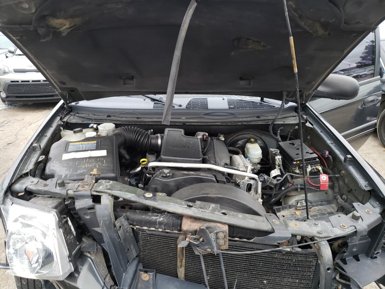 Фото 7 с аукциона – 2004 GMC ENVOY с VIN 1GKDT13S042429682