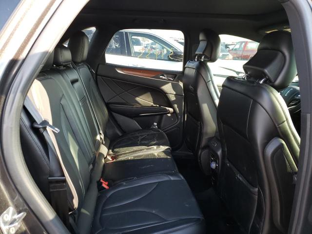 Photo 6 from auction – 2017 LINCOLN MKC RESERV with VIN 5LMTJ3DH8HUL61484