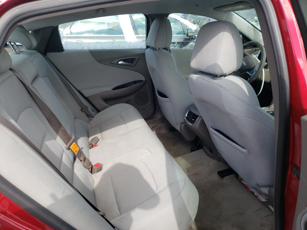 Photo 6 from auction – 2017 CHEVROLET MALIBU LT with VIN 1G1ZE5ST2HF194979