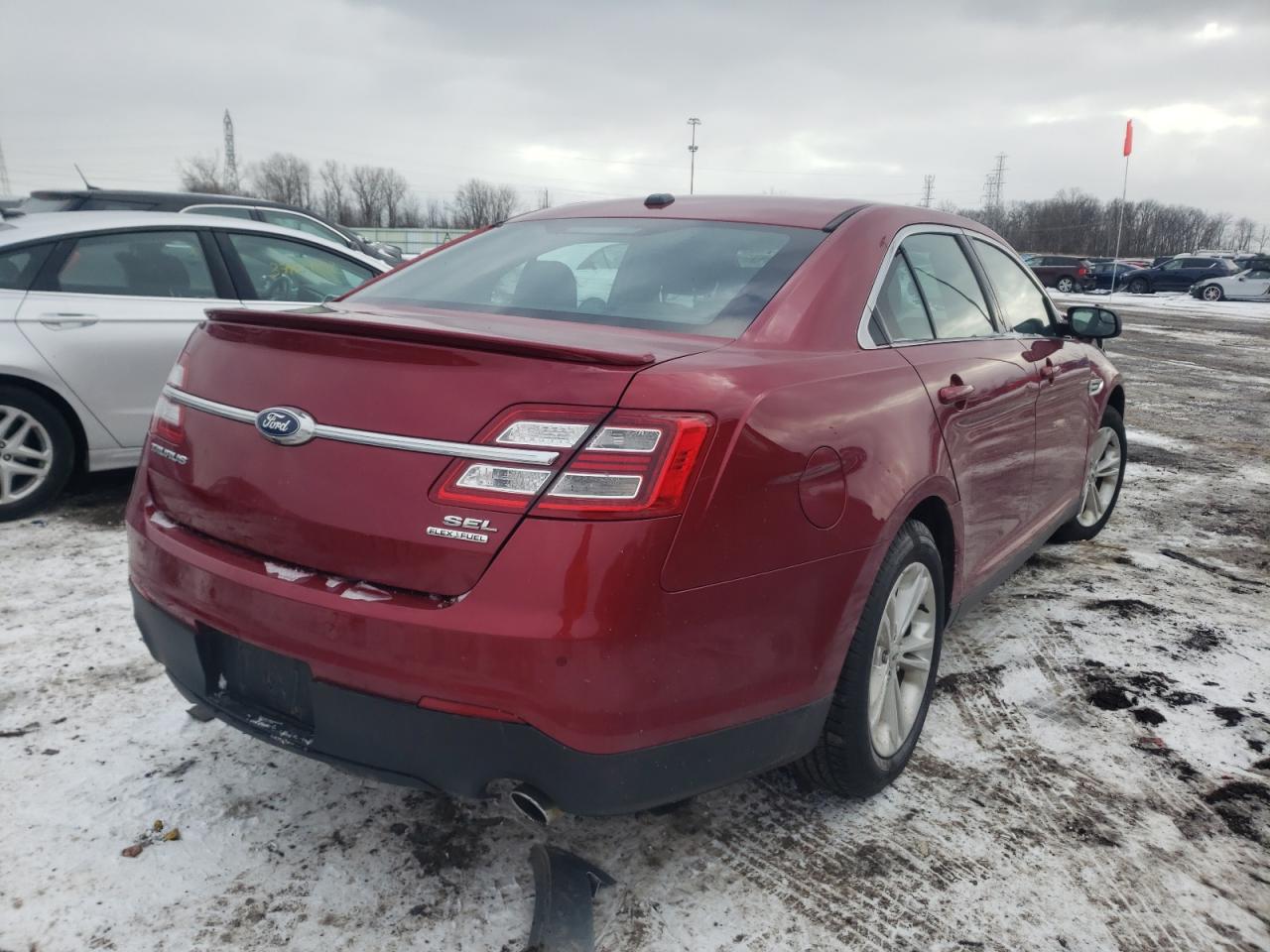 Photo 4 from auction – 2015 FORD TAURUS SEL with VIN 1FAHP2E80FG207020