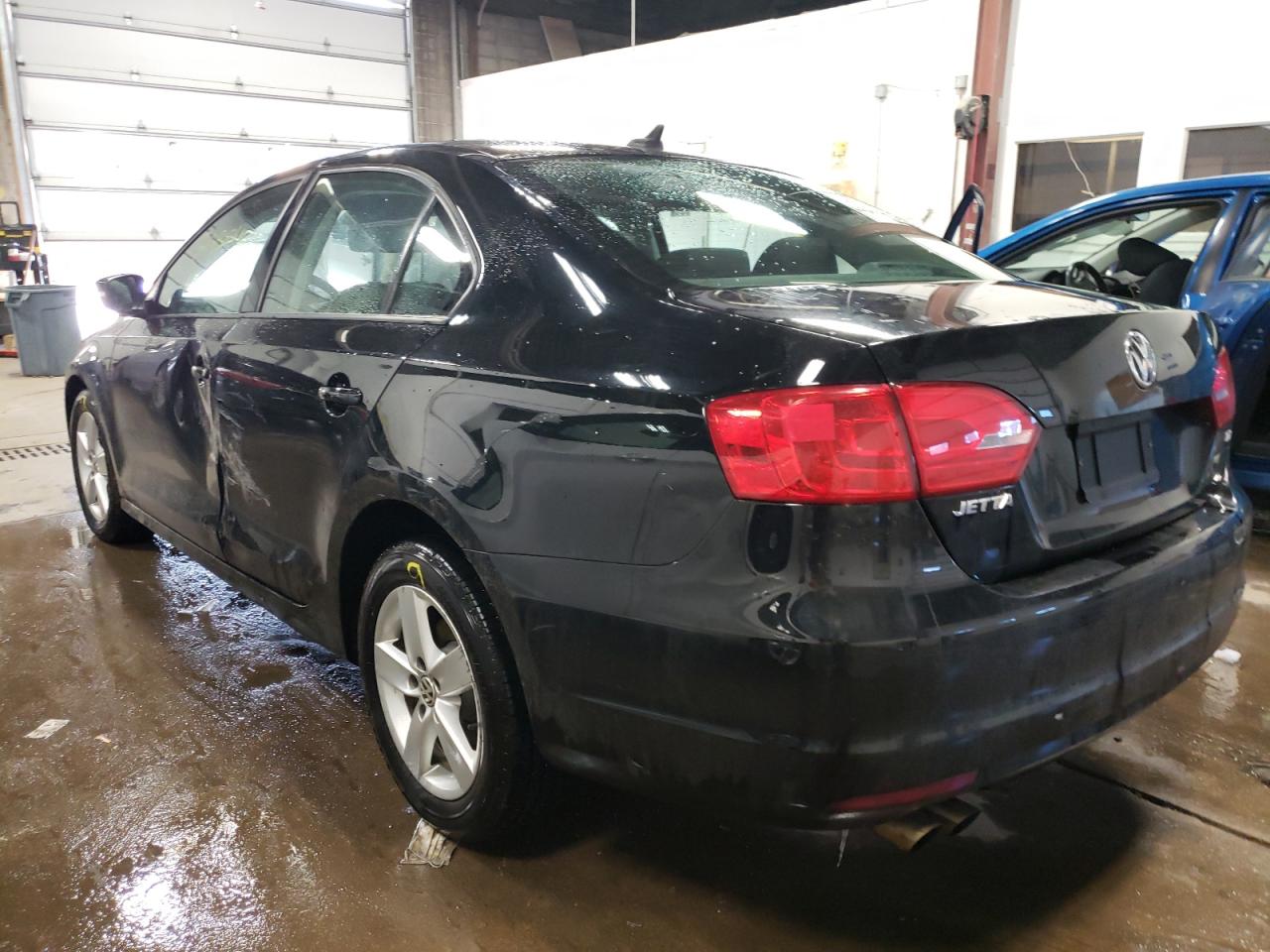 Photo 3 from auction – 2012 VOLKSWAGEN JETTA TDI with VIN 3VW3L7AJ2CM040339