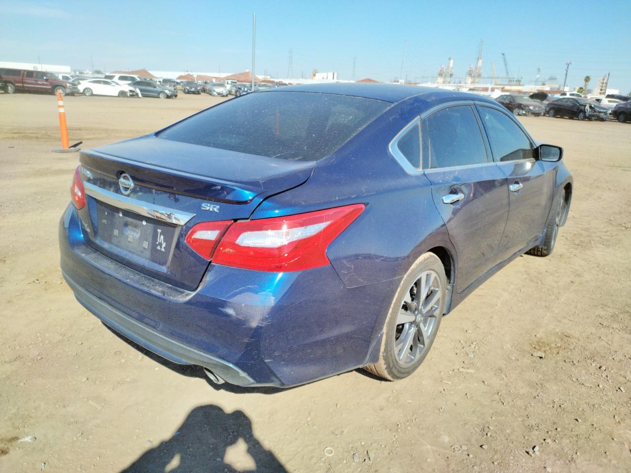 Photo 4 from auction – 2016 NISSAN ALTIMA 2.5 with VIN 1N4AL3AP4GN315282