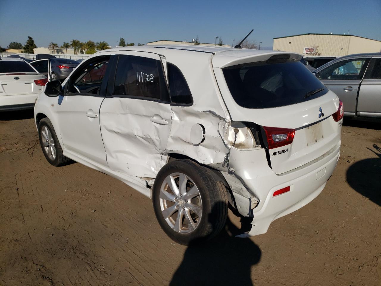 Photo 3 from auction – 2012 MITSUBISHI OUTLANDER with VIN JA4AP4AU7CZ006848