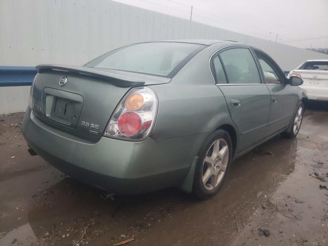 Photo 4 from auction – 2002 NISSAN ALTIMA SE with VIN 1N4BL11DX2C156674