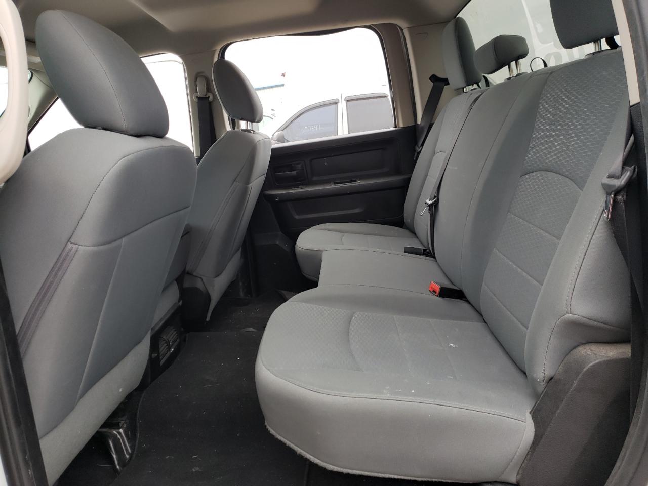 Photo 6 from auction – 2017 RAM 2500 ST with VIN 3C6TR4HT9HG568013