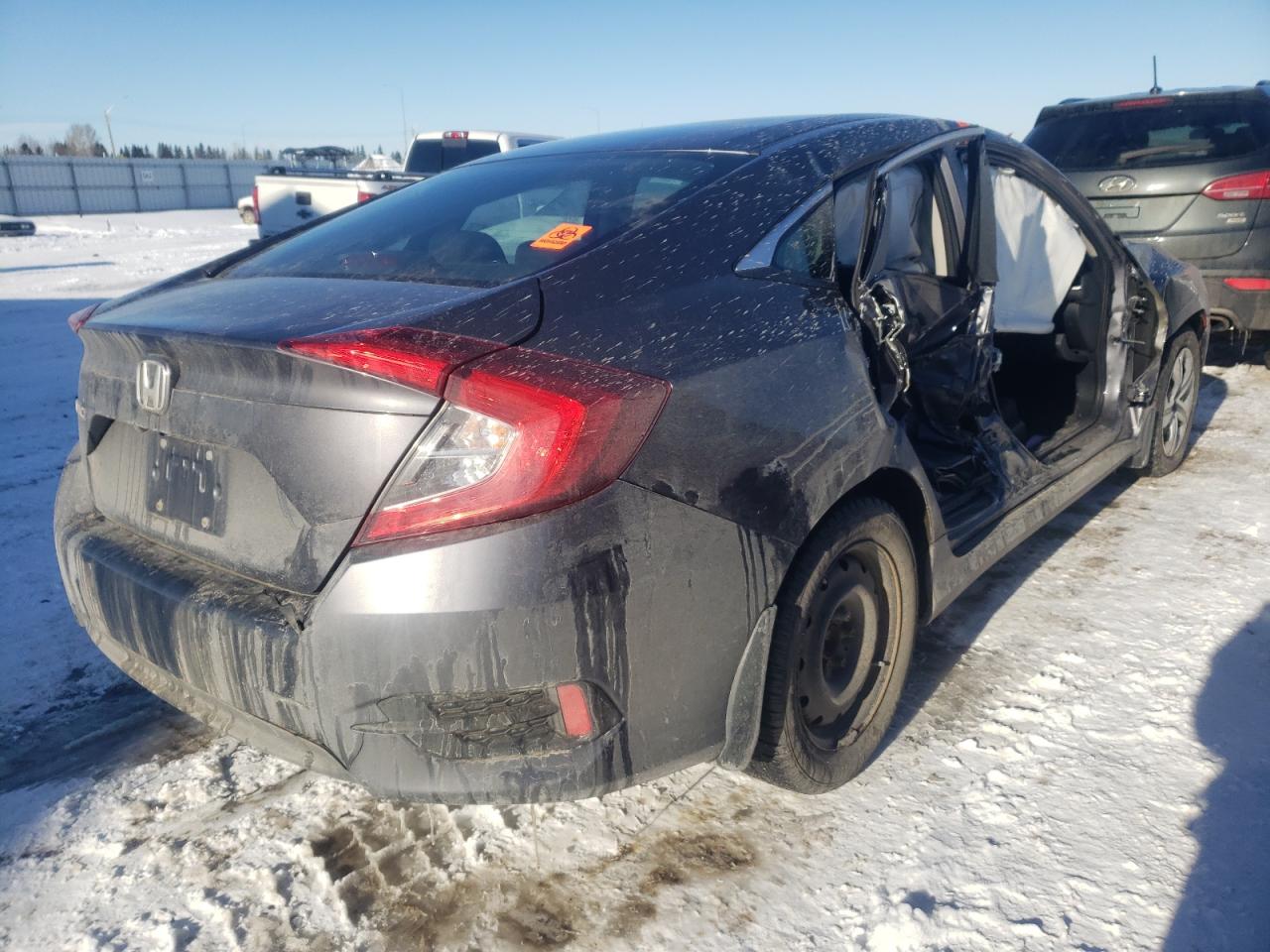 Photo 4 from auction – 2016 HONDA CIVIC LX with VIN 2HGFC2F59GH006922