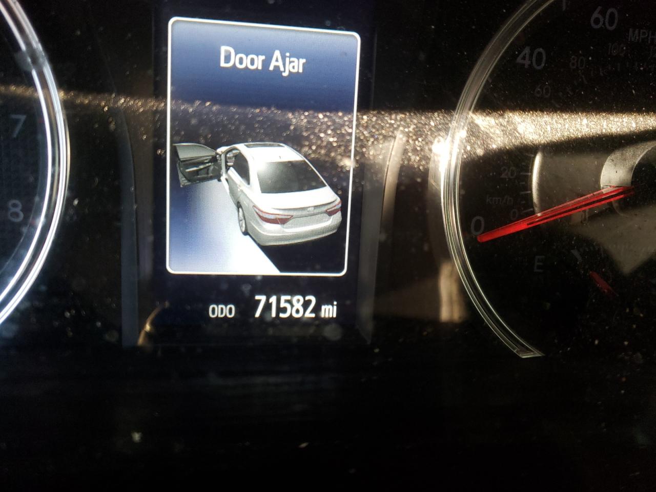 Photo 8 from auction – 2015 TOYOTA CAMRY LE with VIN 4T1BF1FK4FU028418