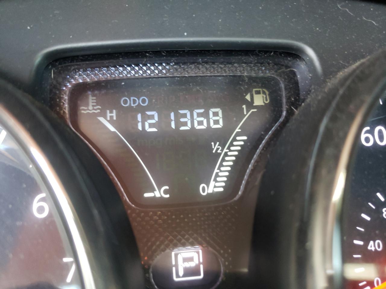 Photo 8 from auction – 2017 NISSAN VERSA S with VIN 3N1CN7AP1HK453442