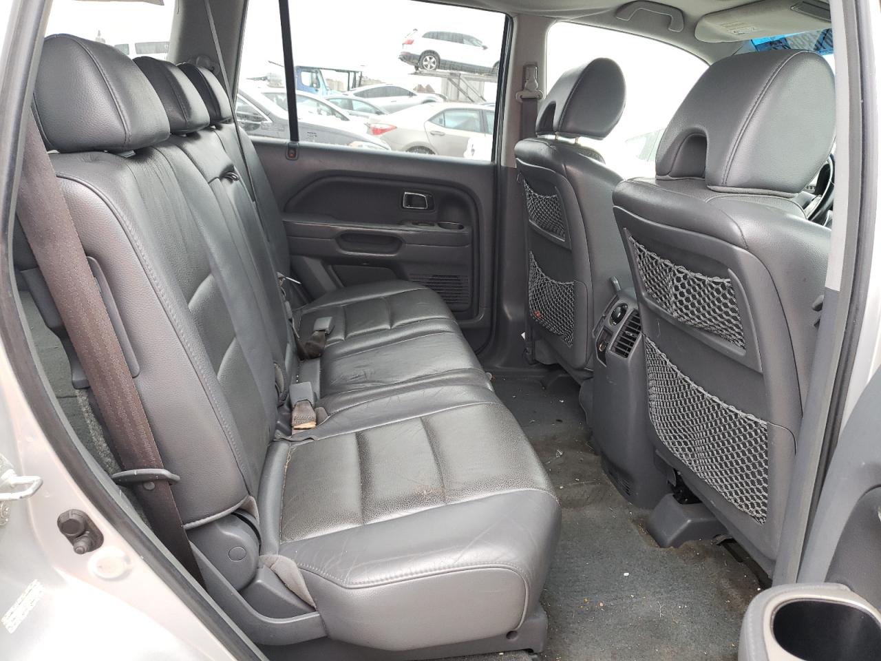 Photo 6 from auction – 2007 HONDA PILOT EXL with VIN 2HKYF18587H503523