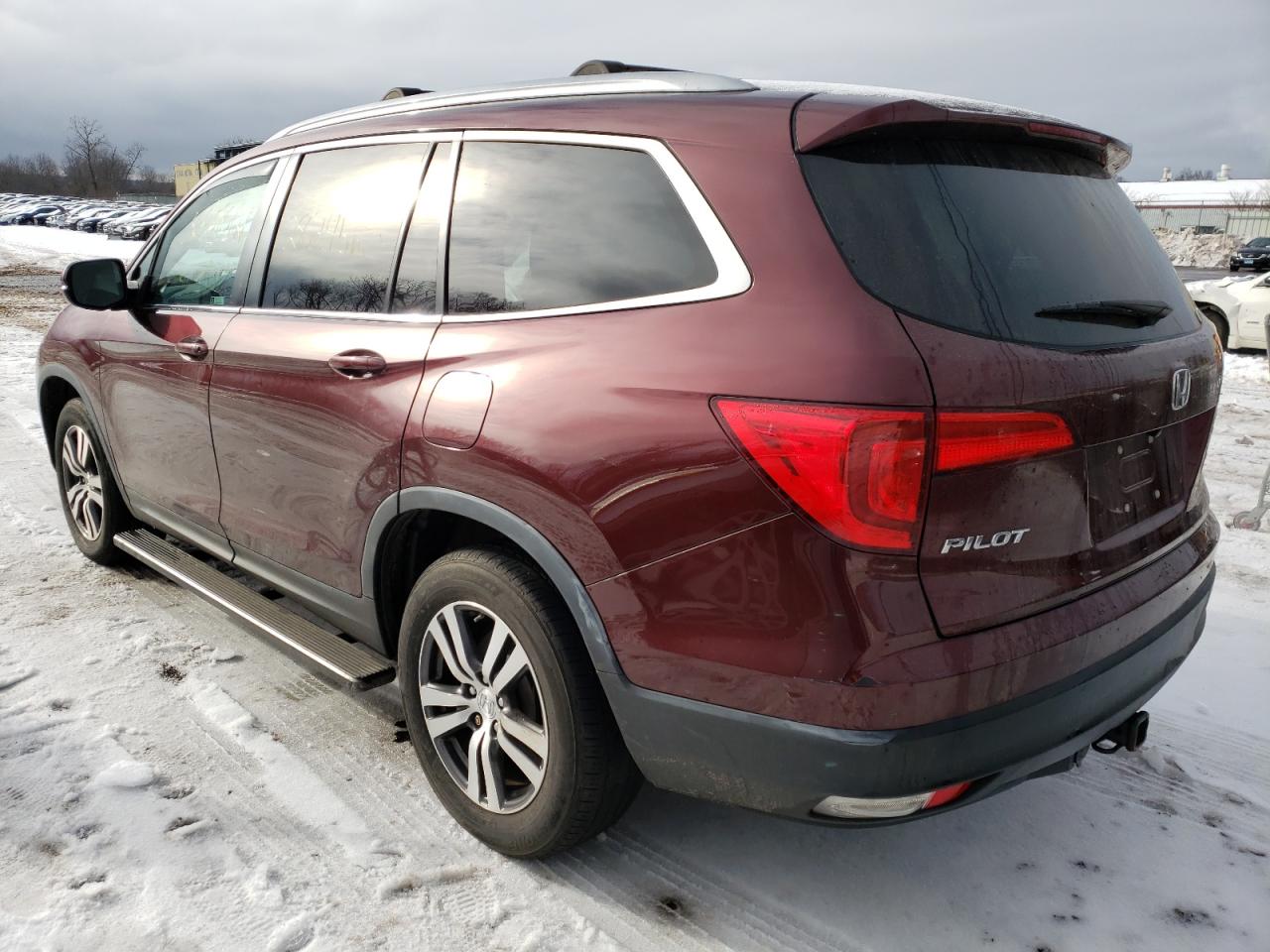 Photo 3 from auction – 2018 HONDA PILOT EXL with VIN 5FNYF6H56JB037450