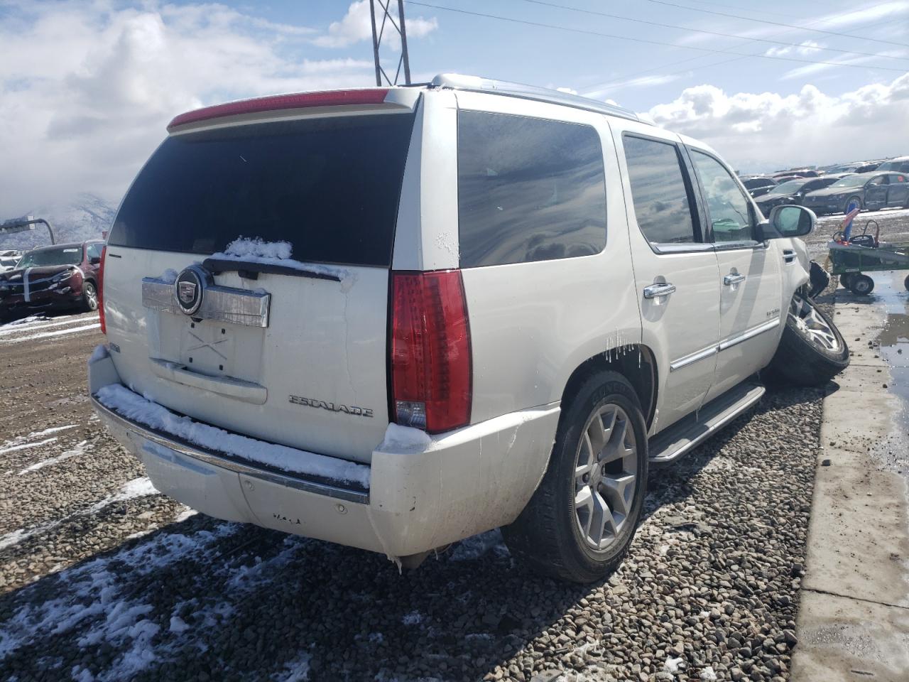 Photo 4 from auction – 2010 CADILLAC ESCALADE with VIN 1GYUKAEFXAR159906