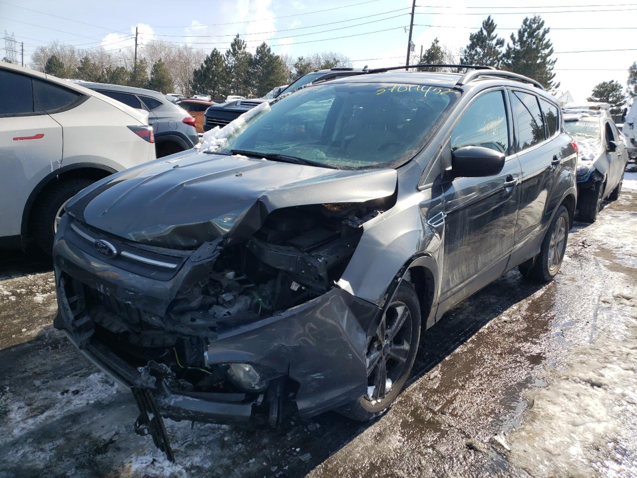 Photo 2 from auction – 2015 FORD ESCAPE SE with VIN 1FMCU9G96FUB62139